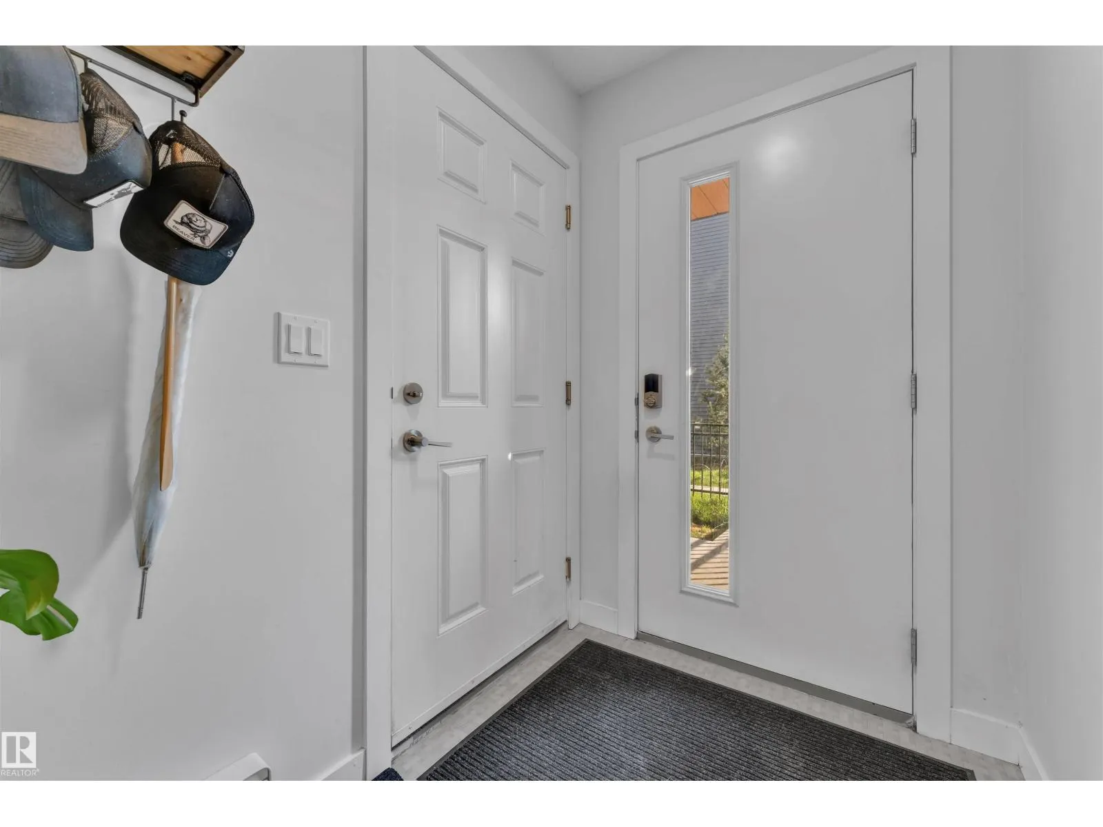 #83 1010 RABBIT HILL RD SW