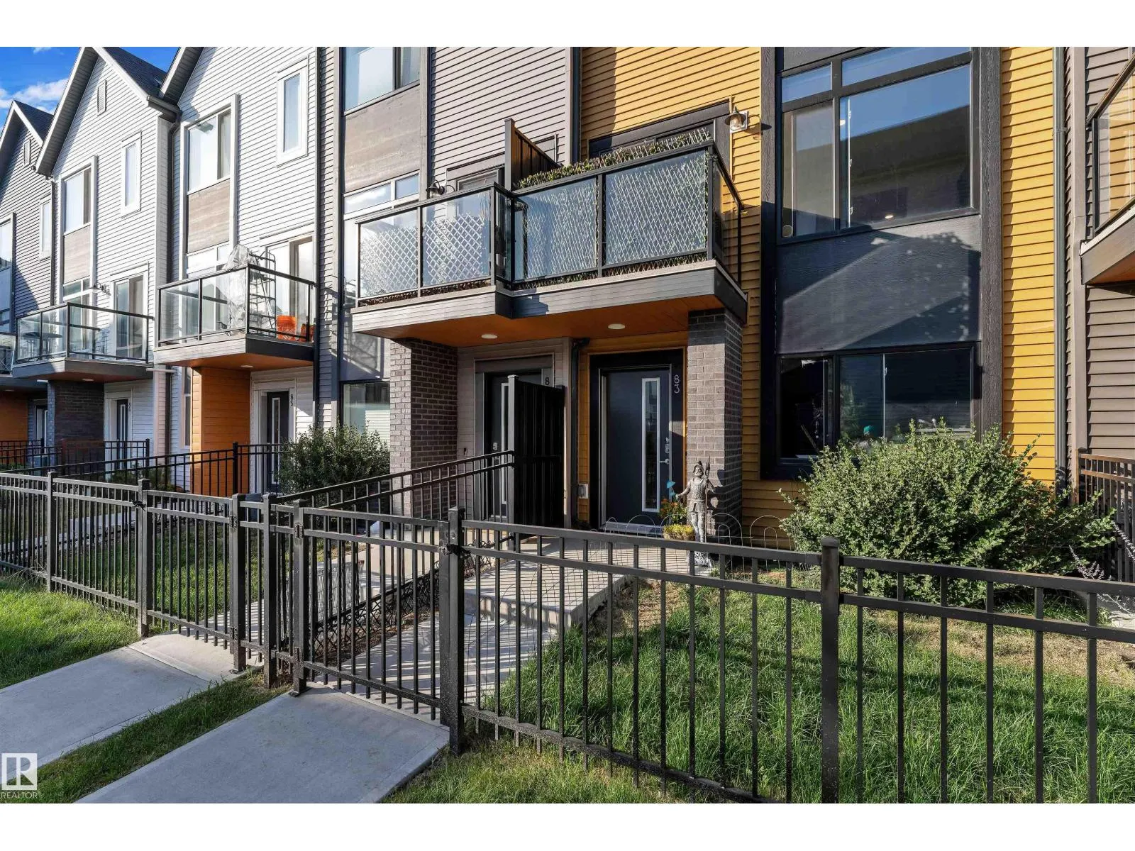 #83 1010 RABBIT HILL RD SW