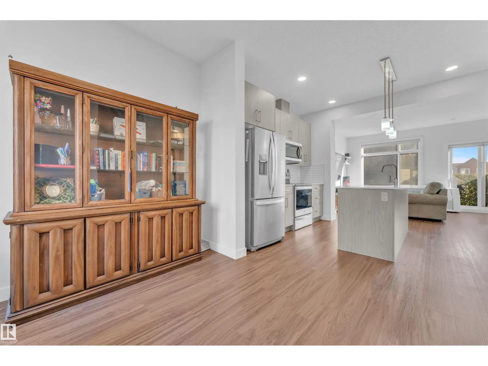 #83 1010 RABBIT HILL RD SW
