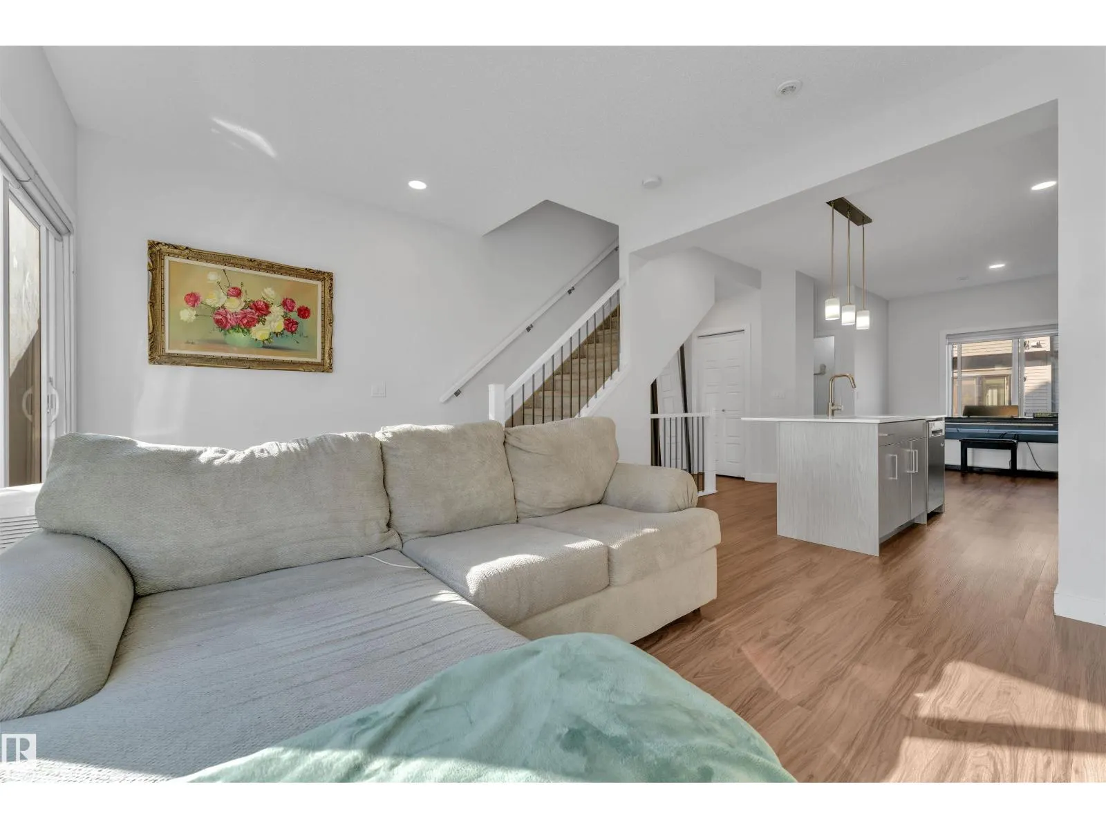 #83 1010 RABBIT HILL RD SW