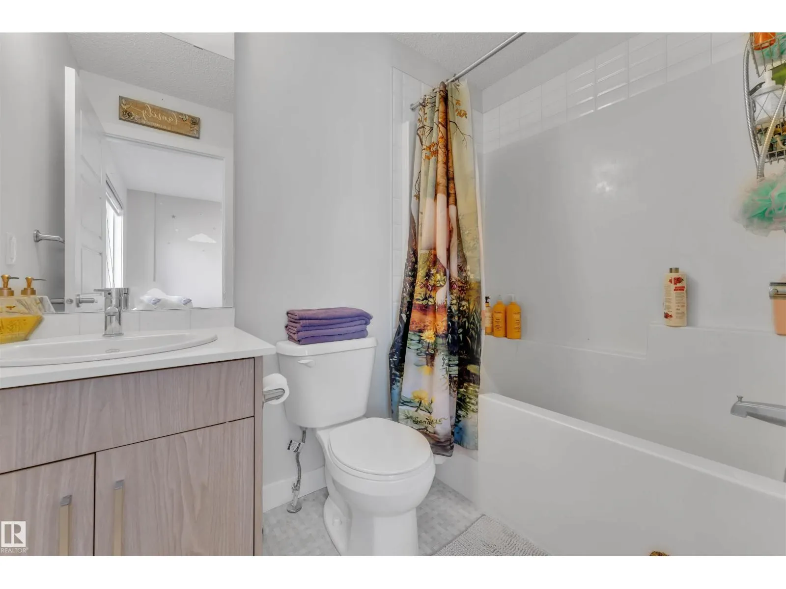 #83 1010 RABBIT HILL RD SW