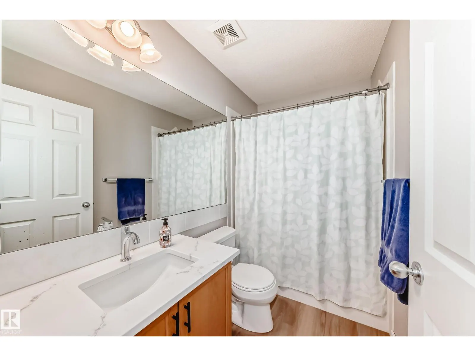 246 SUMMERTON CR