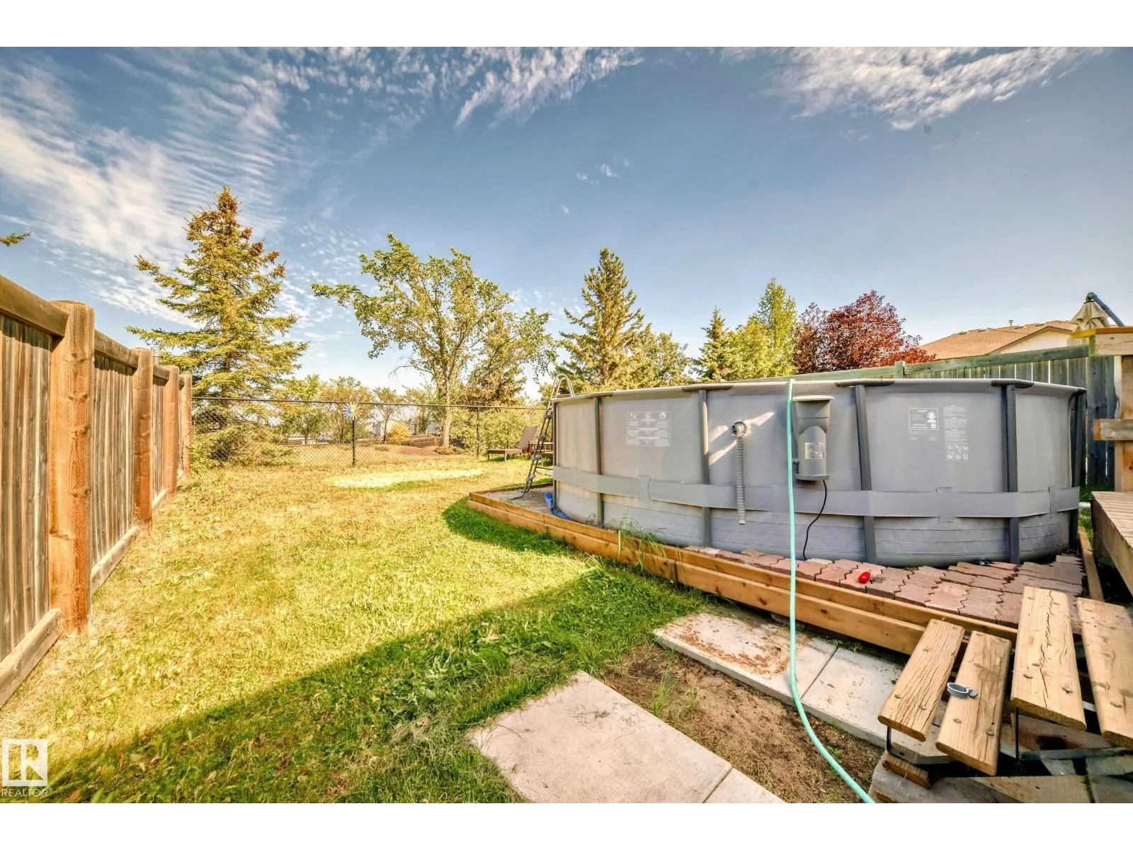 246 SUMMERTON CR