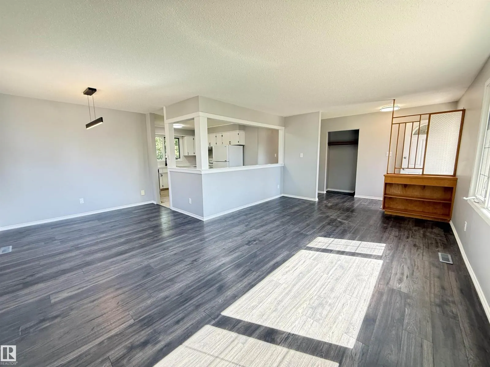 142 GARNET RD