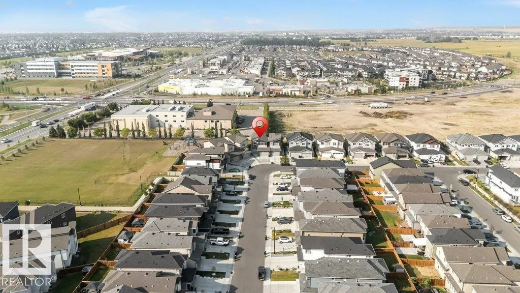 1522 17 AV NW