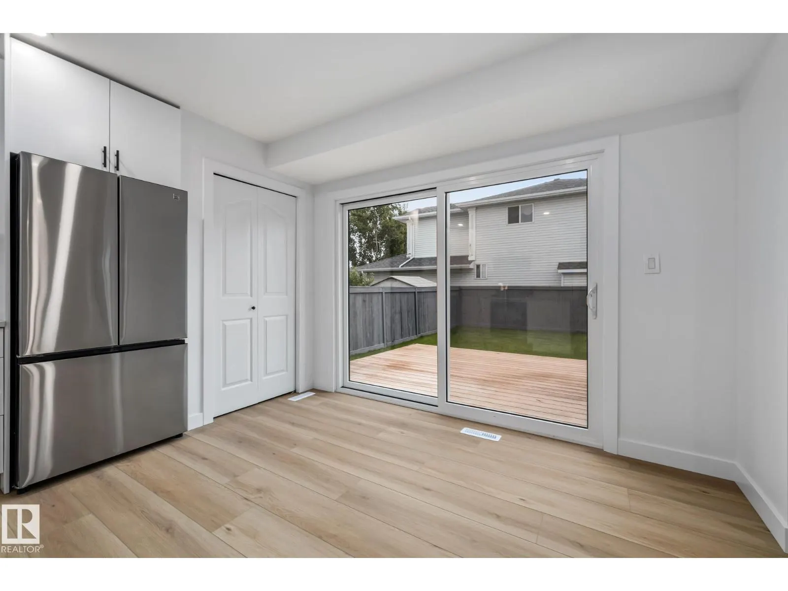 209 Bancroft CL NW