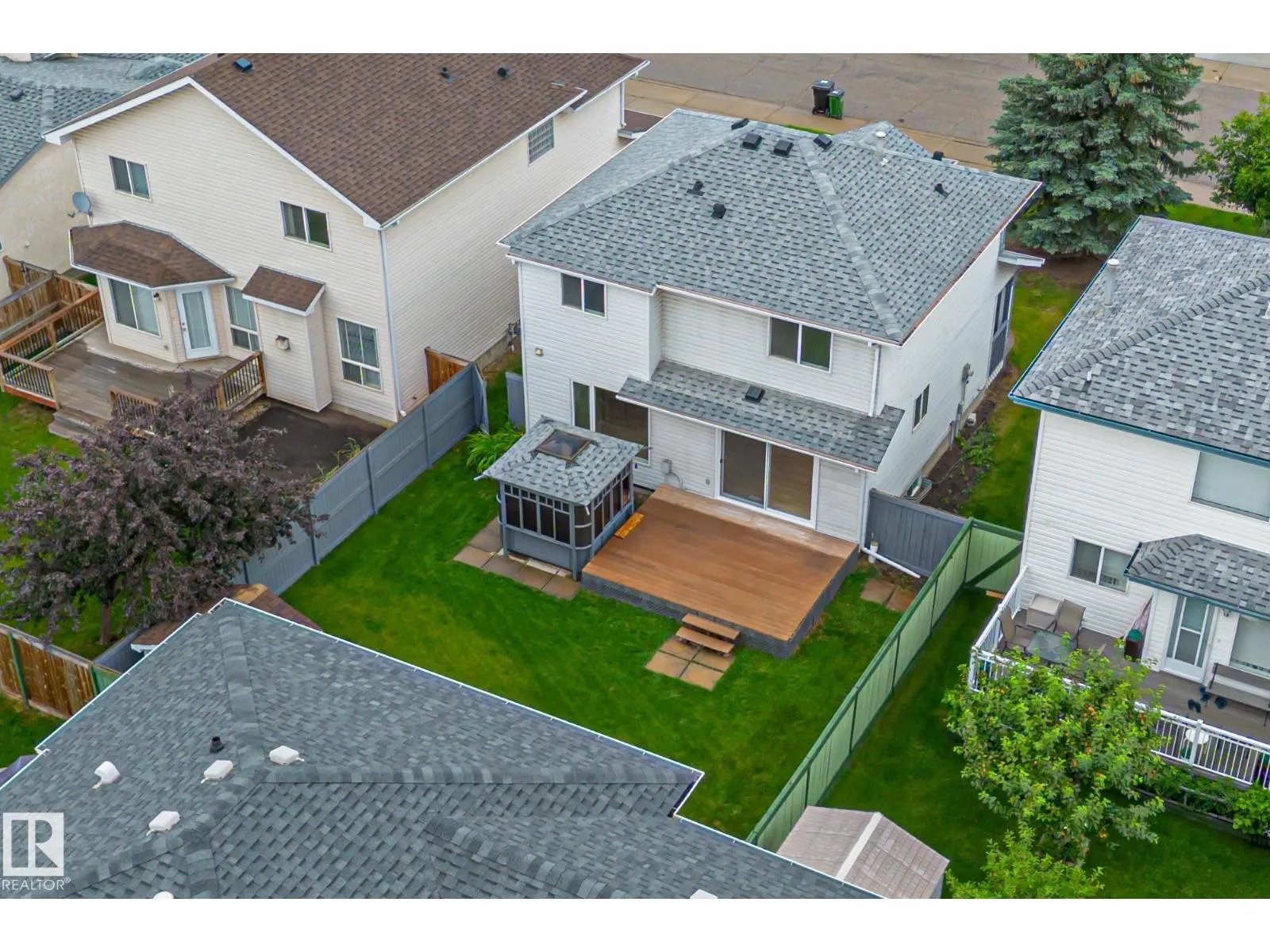 209 Bancroft CL NW