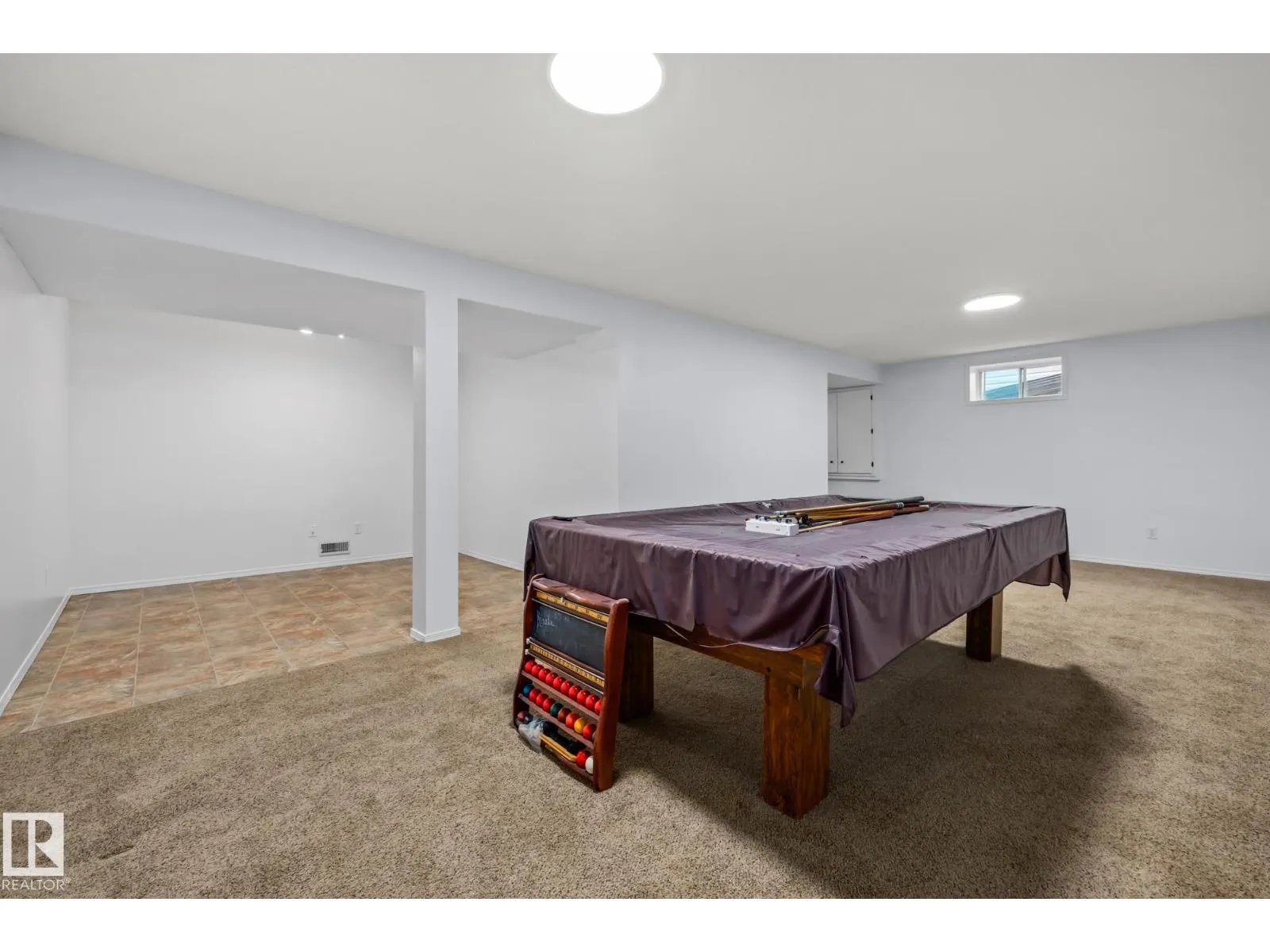 209 Bancroft CL NW