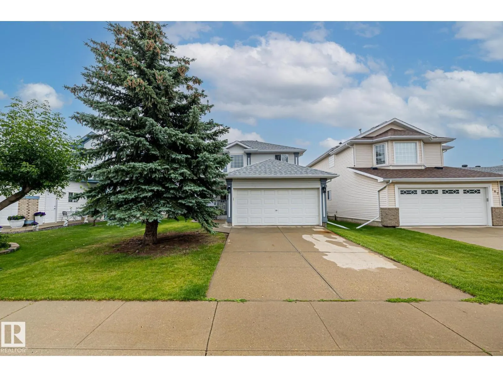 209 Bancroft CL NW