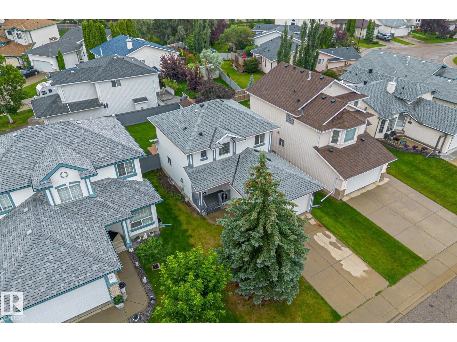 209 Bancroft CL NW