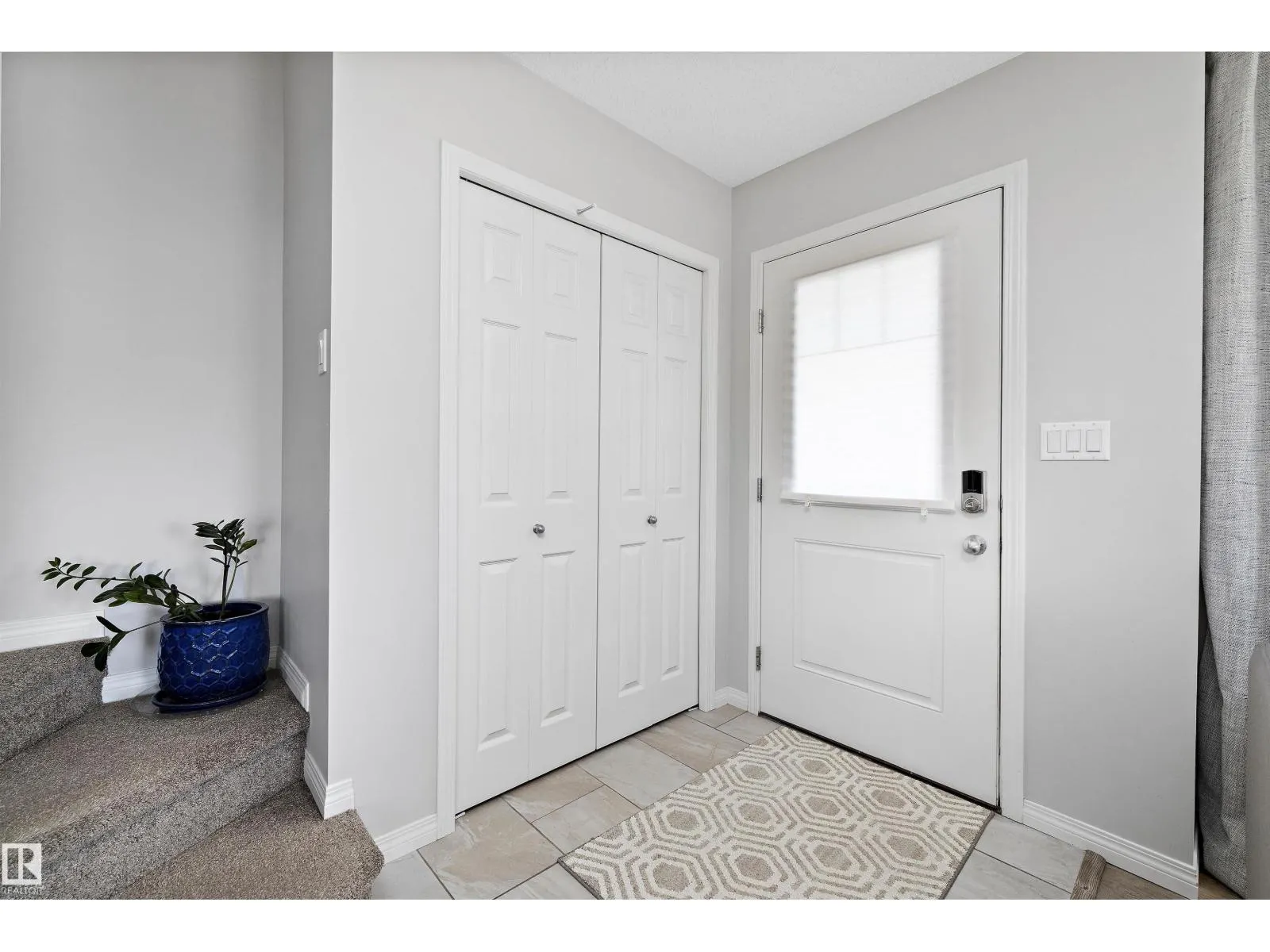 1292 CHAPPELLE BV SW