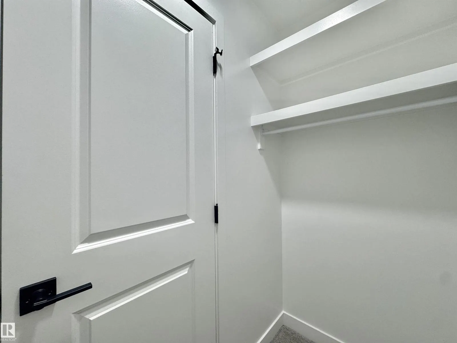 133 PIERWYCK LO