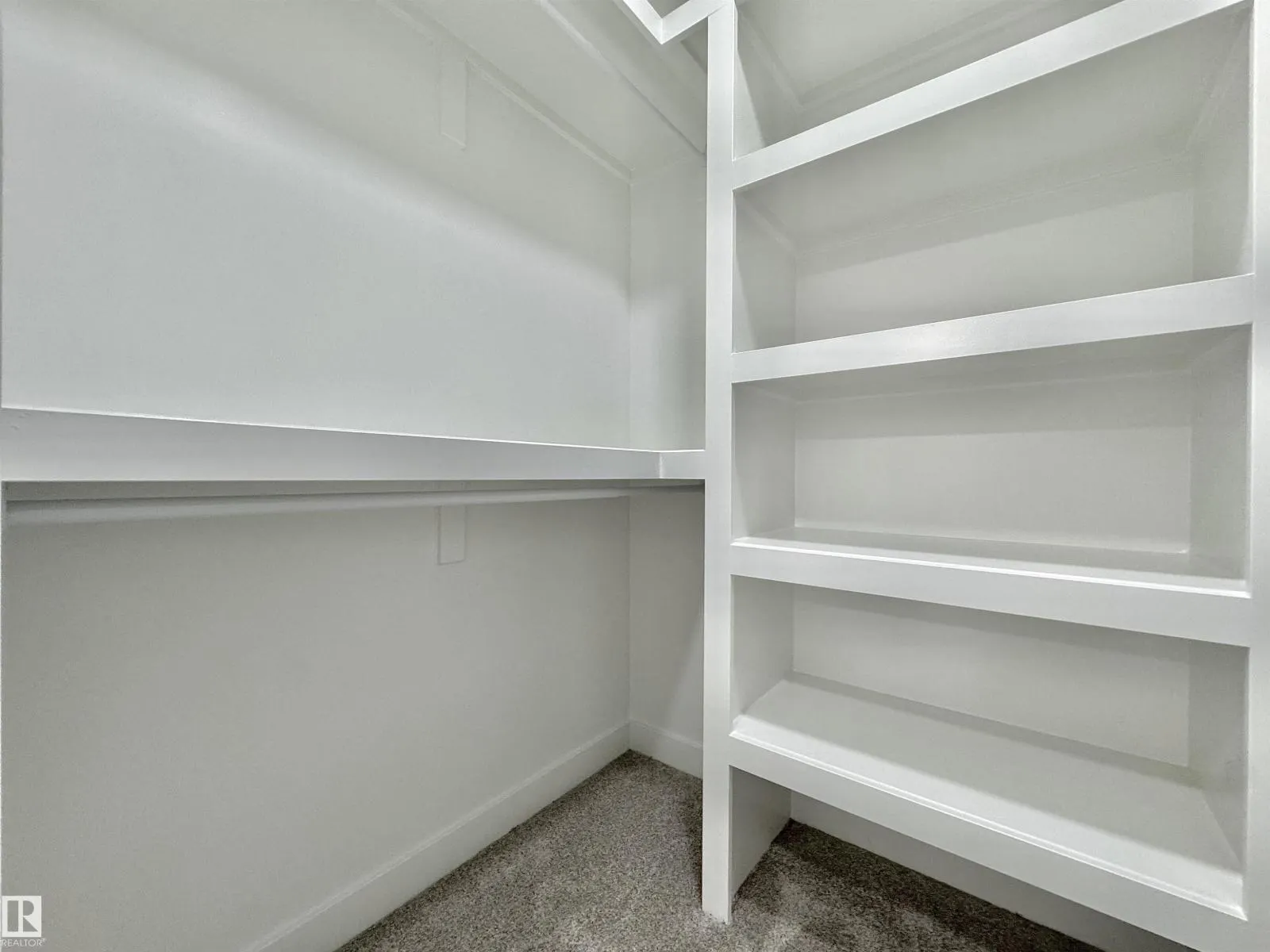 133 PIERWYCK LO