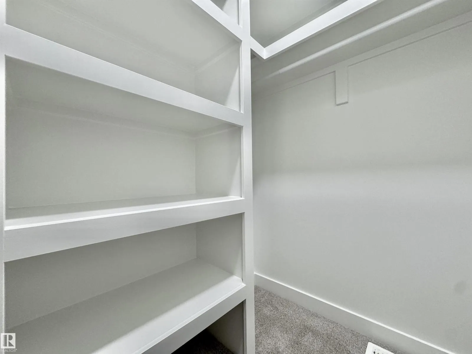 133 PIERWYCK LO