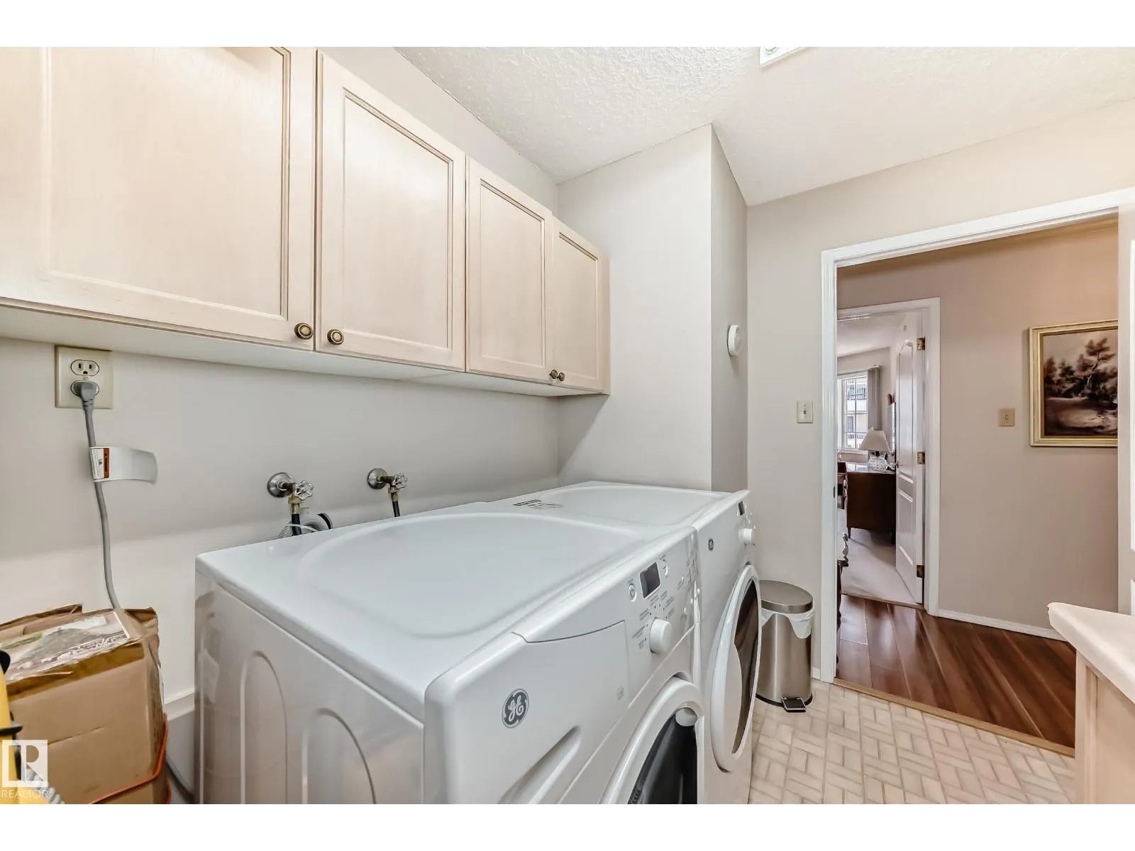 #116 17151 94A AV NW