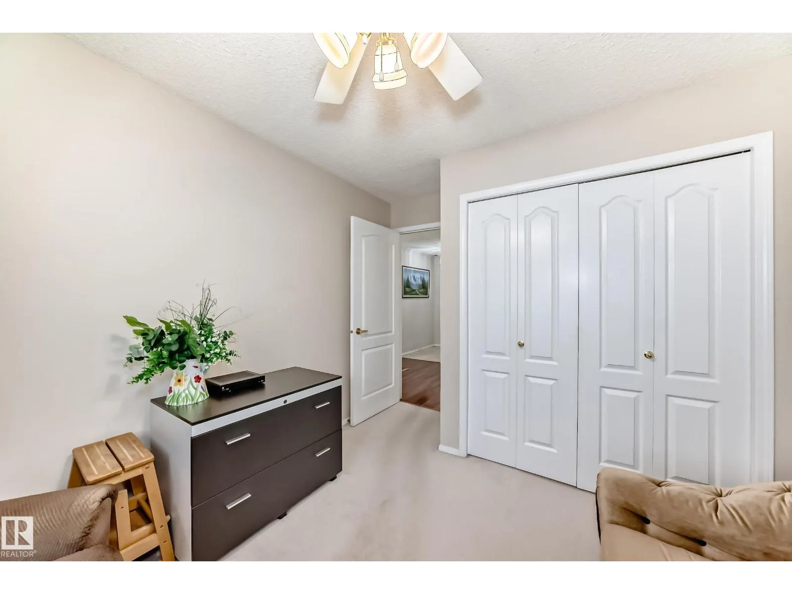 #116 17151 94A AV NW