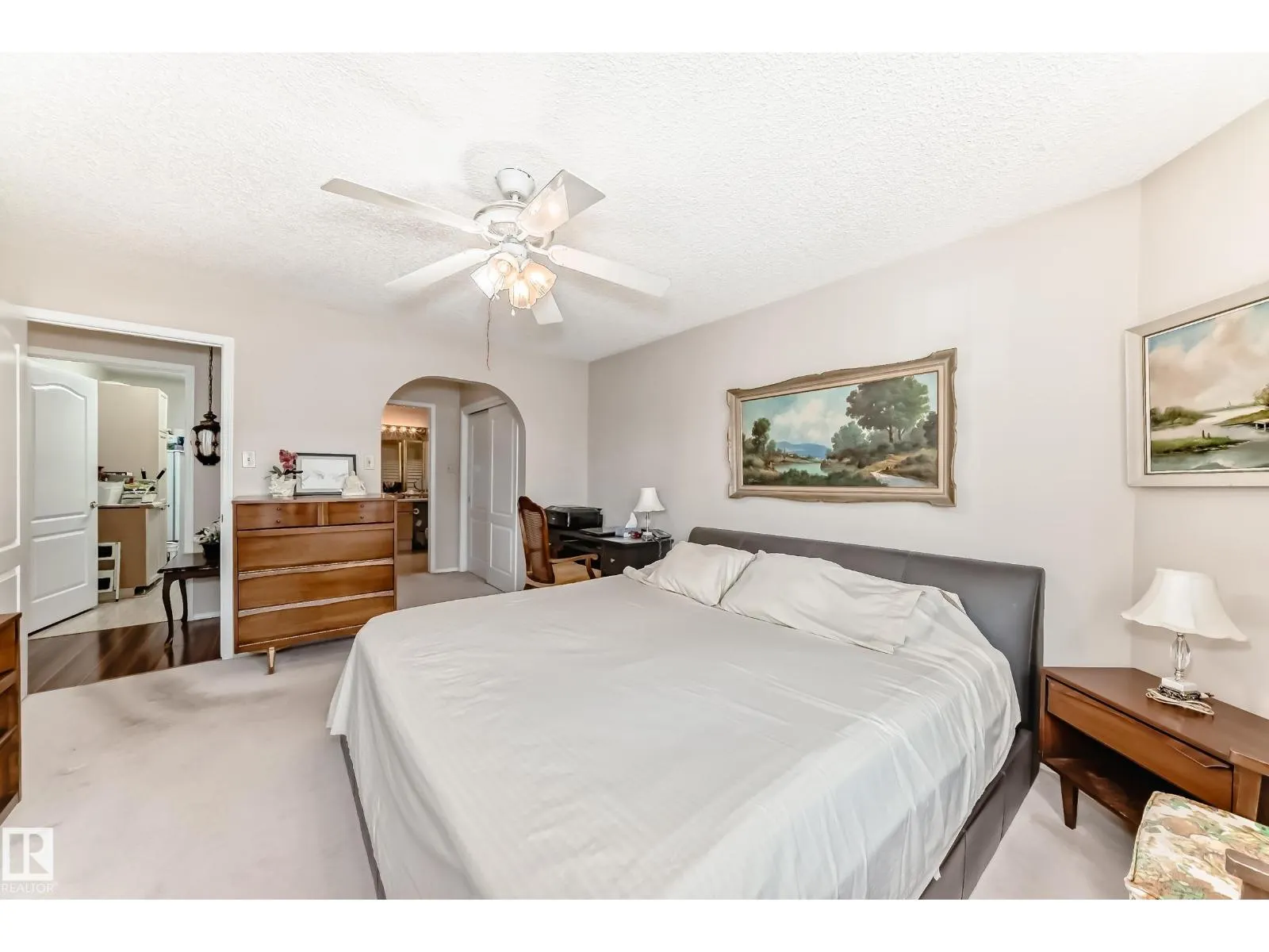#116 17151 94A AV NW