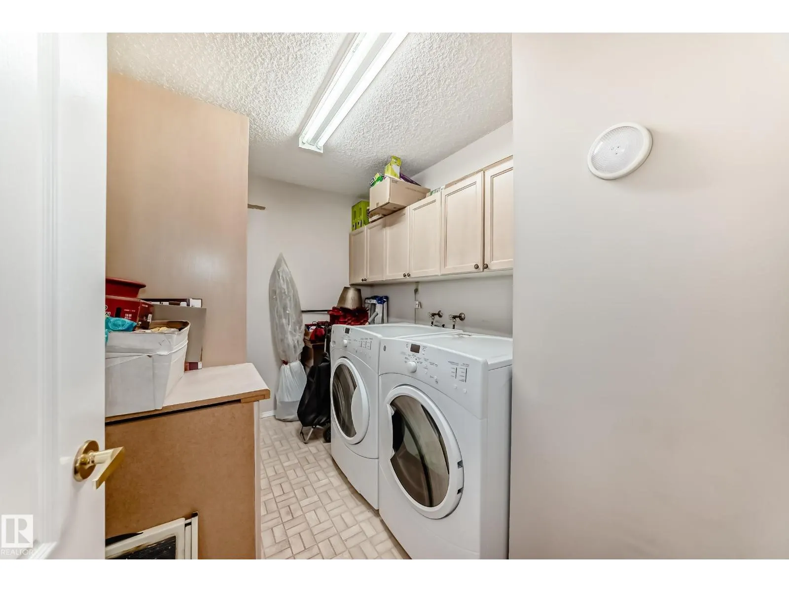 #116 17151 94A AV NW