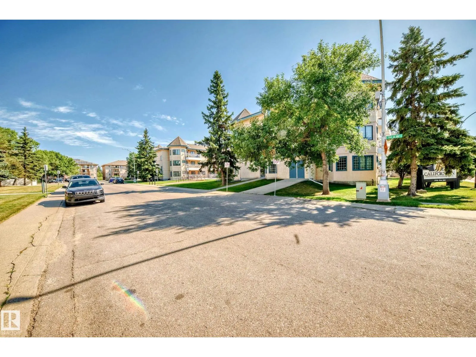 #116 17151 94A AV NW