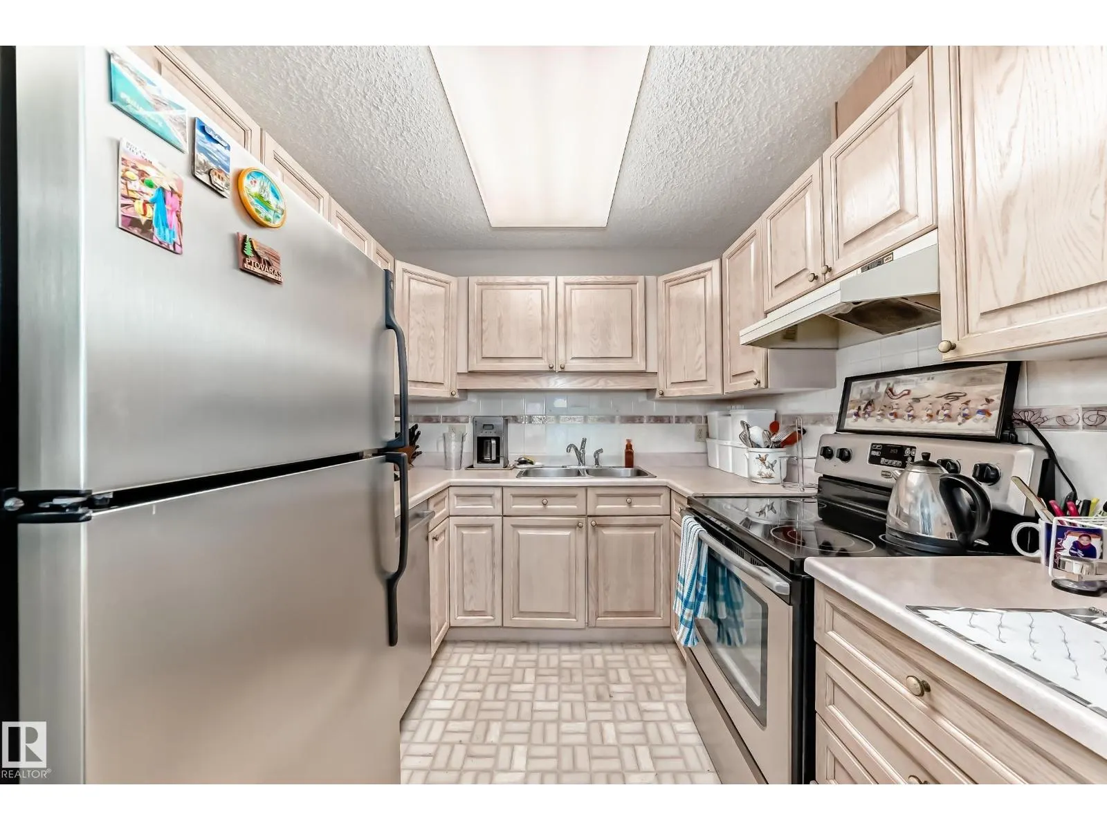 #116 17151 94A AV NW