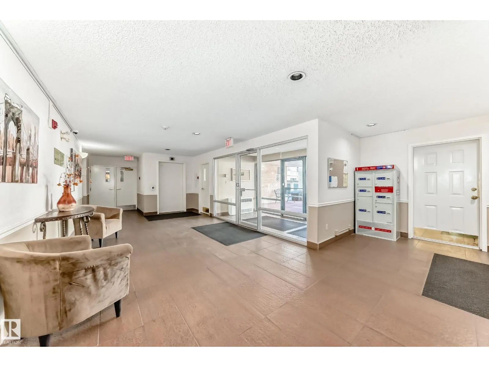 #116 17151 94A AV NW