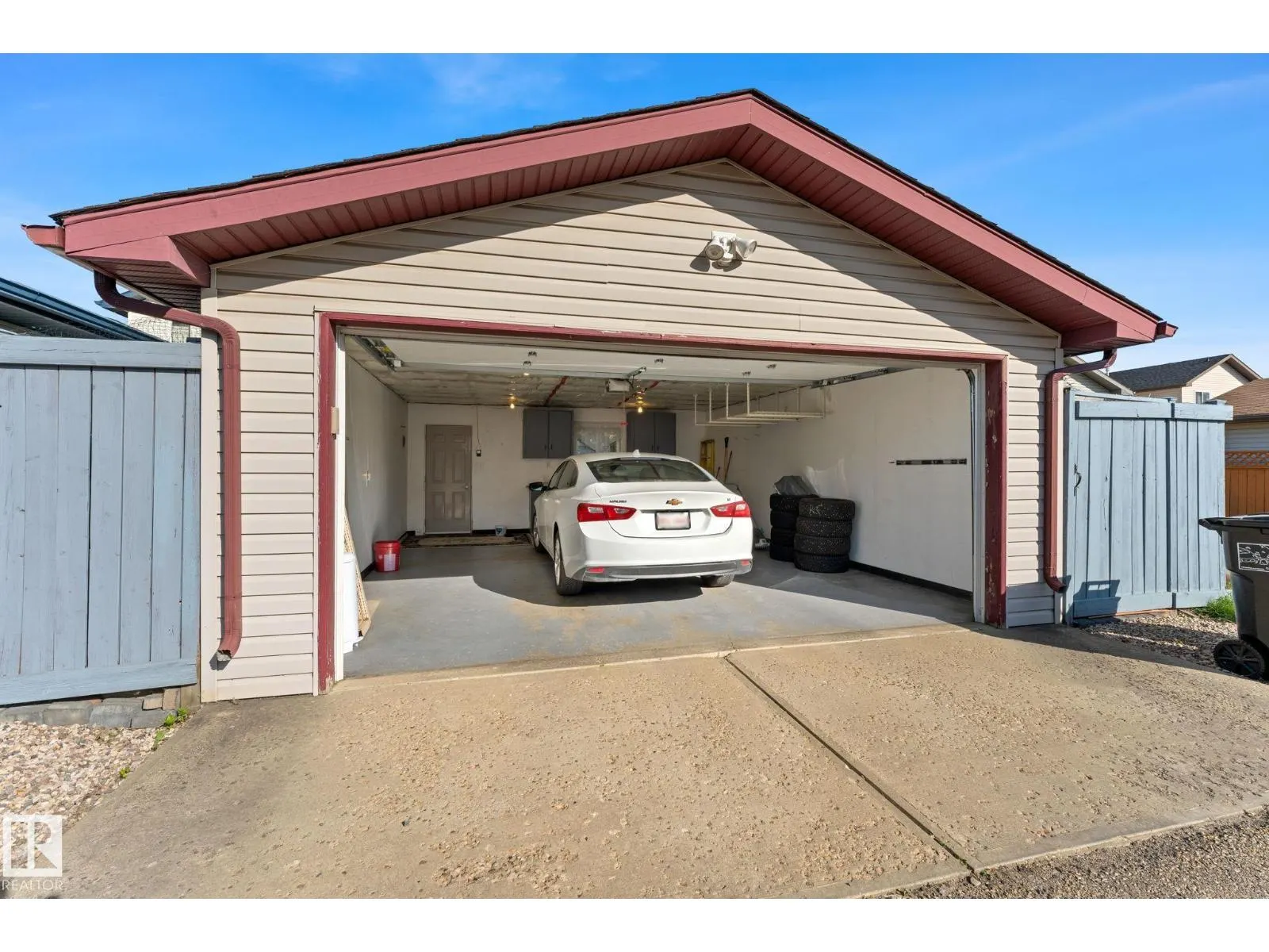 17348 90 ST NW NW