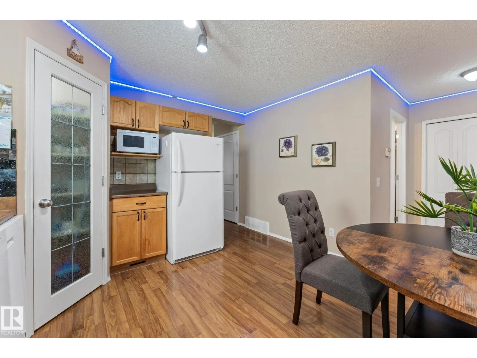 17348 90 ST NW NW