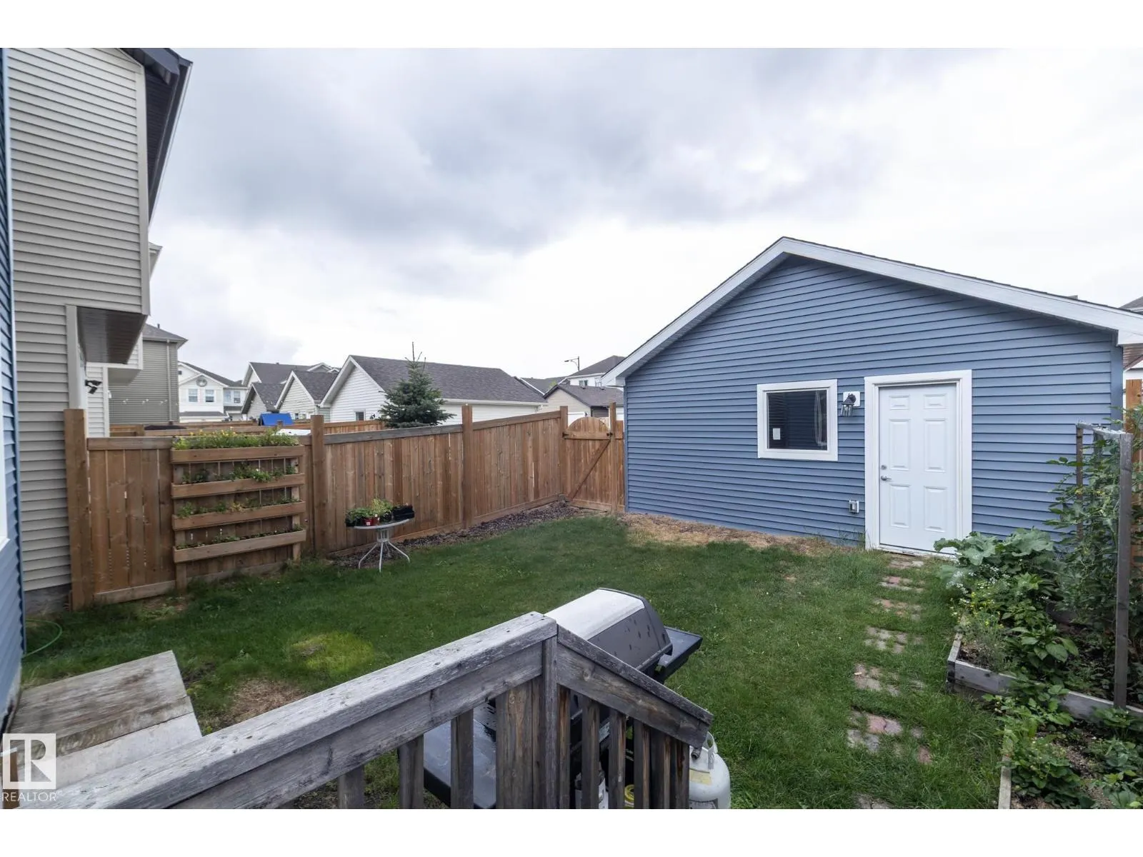 7712 Eifert CR NW