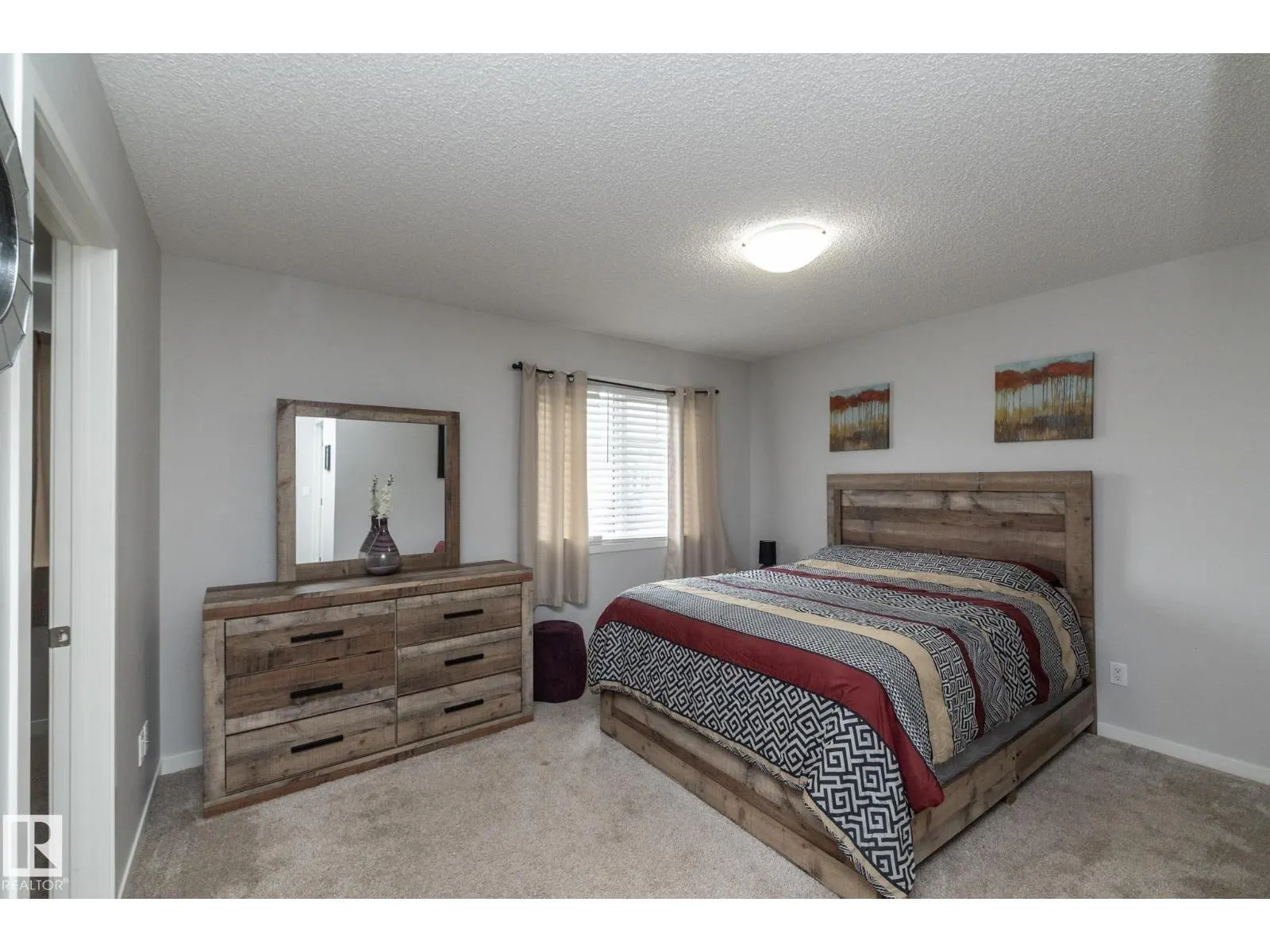7712 Eifert CR NW