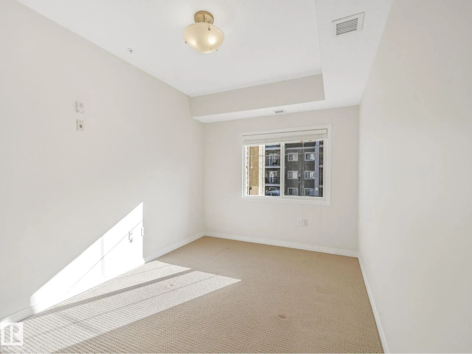 #210 105 WEST HAVEN DR