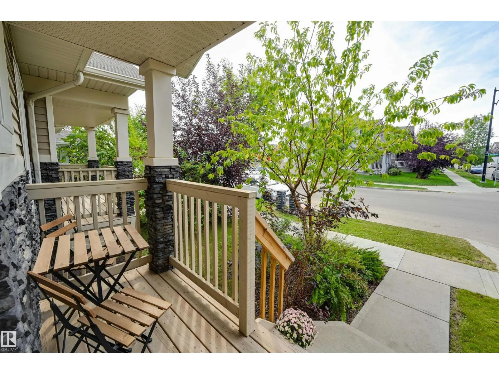 7343 EDGEMONT WY NW