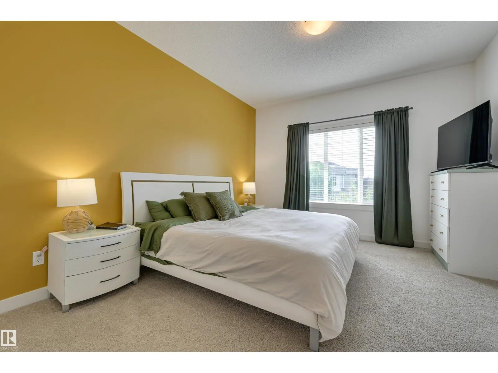 7343 EDGEMONT WY NW