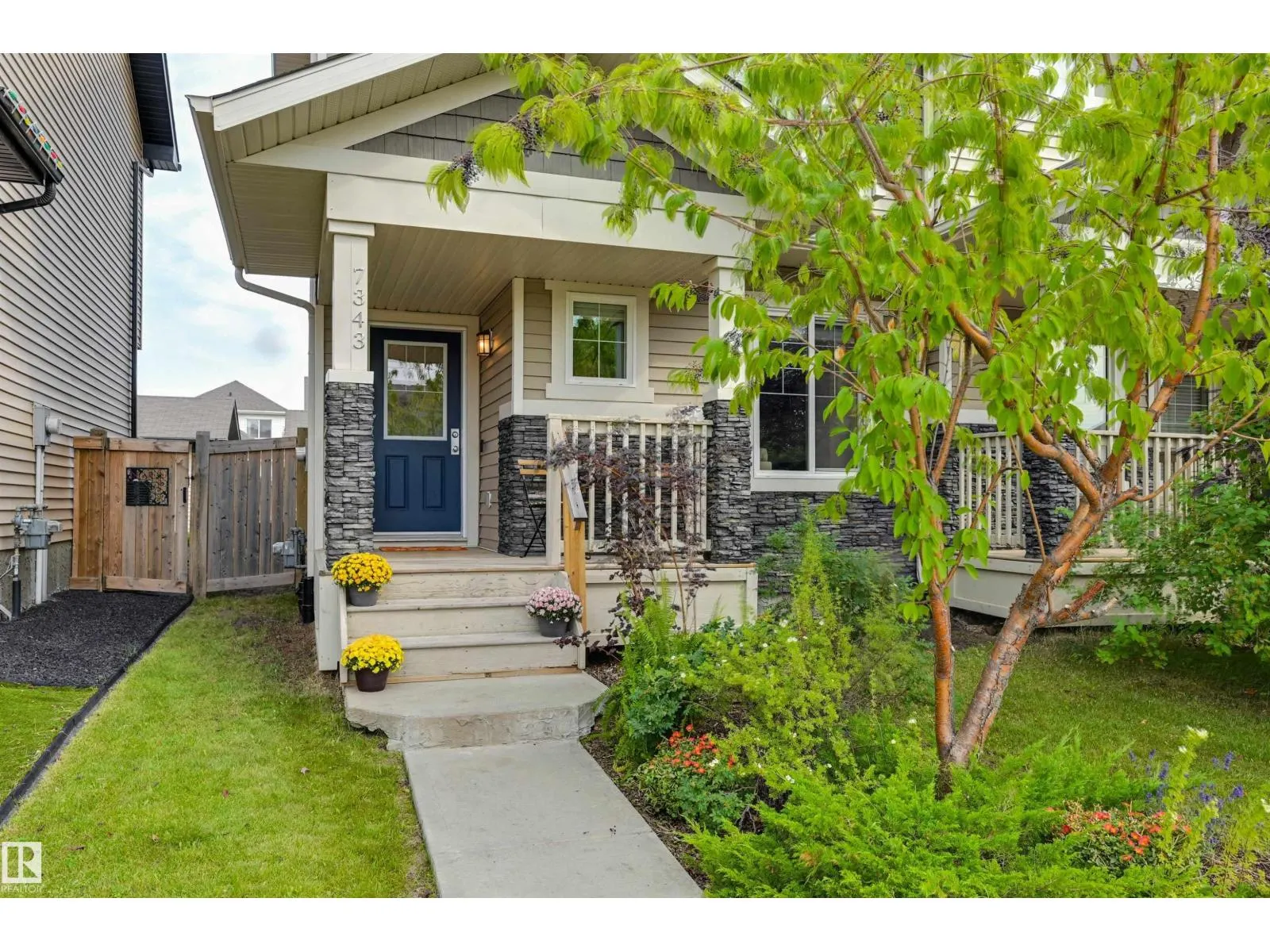 7343 EDGEMONT WY NW