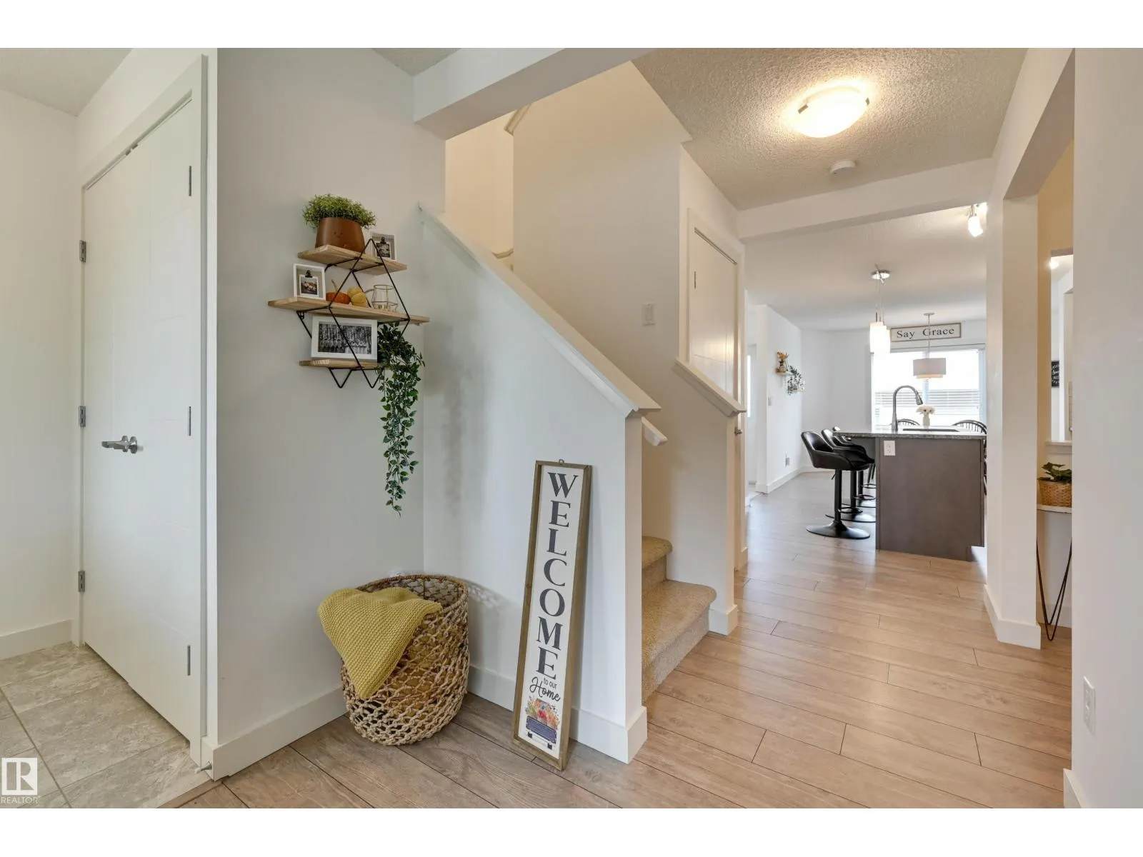 7343 EDGEMONT WY NW