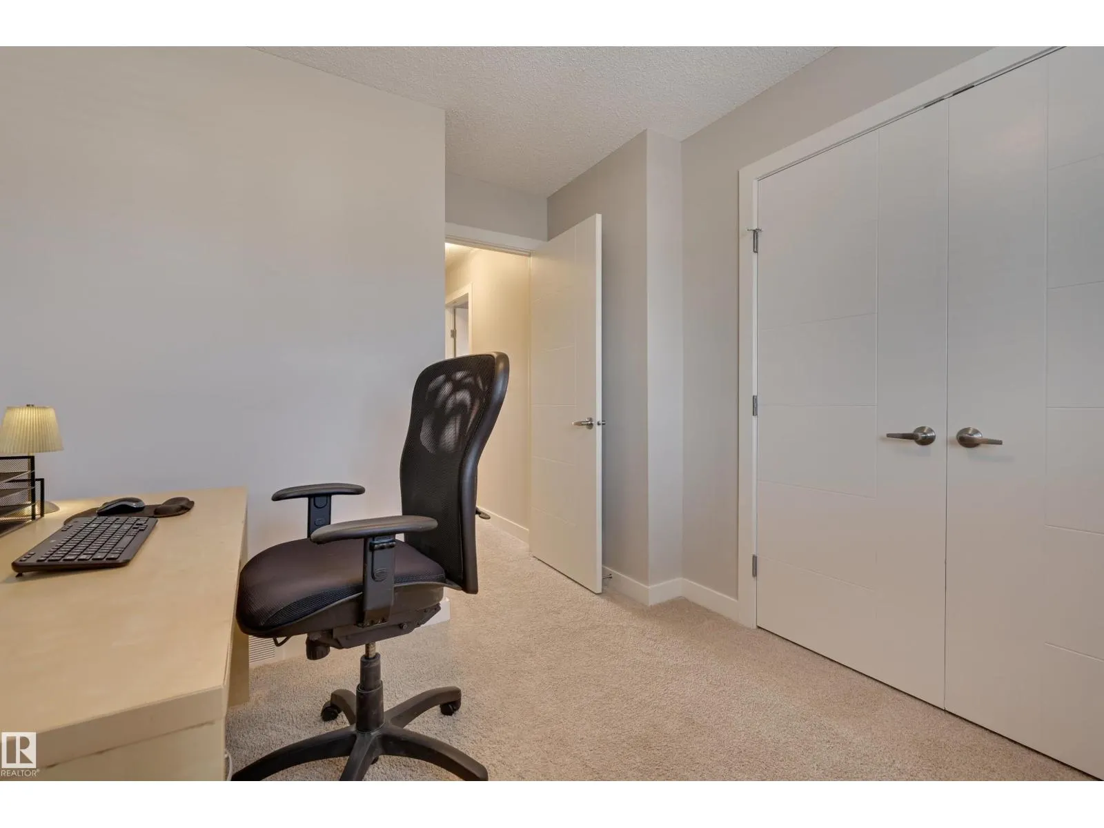 7343 EDGEMONT WY NW