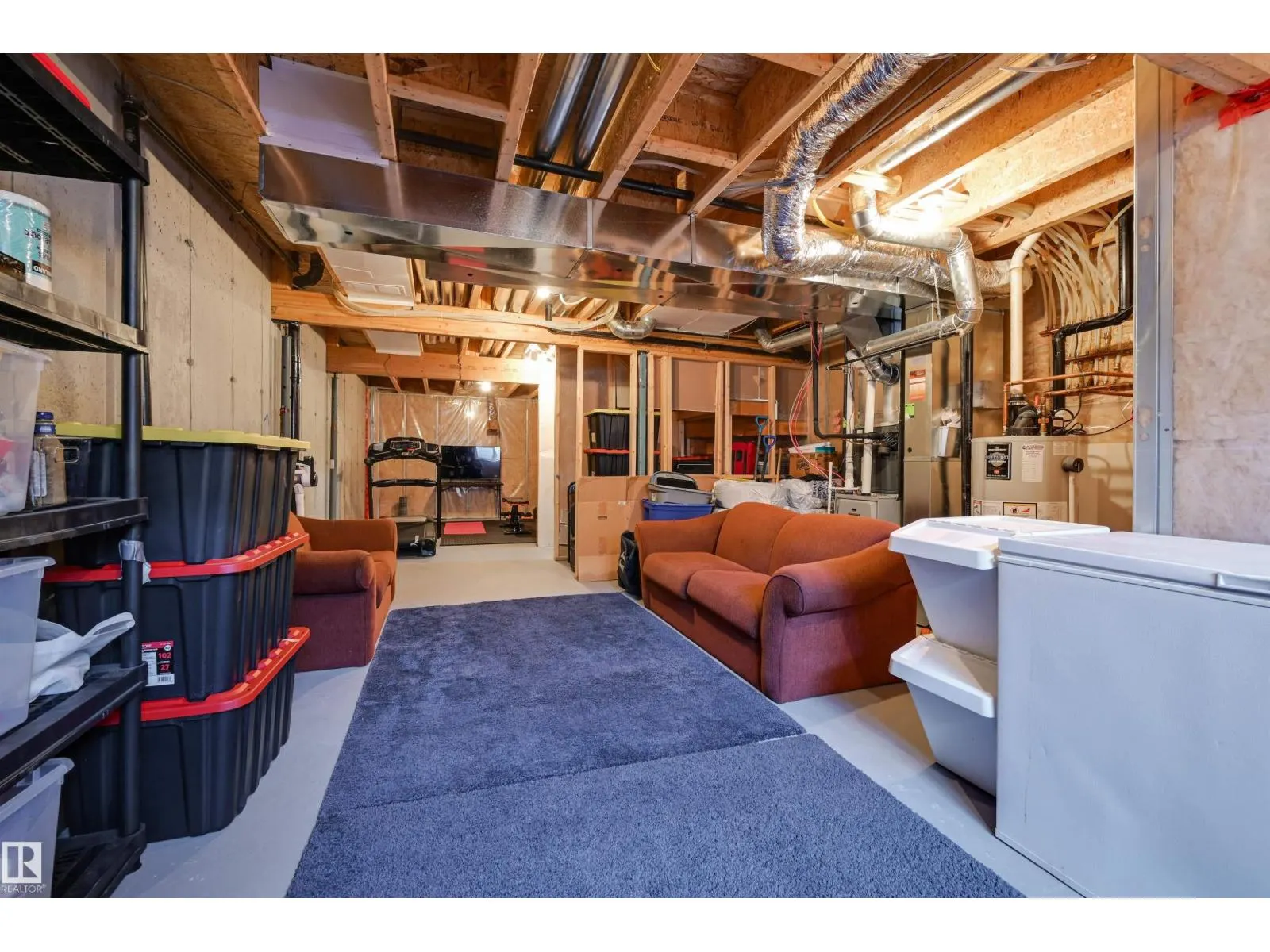 7343 EDGEMONT WY NW