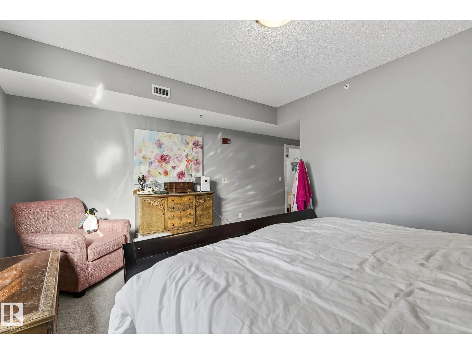 #401 10028 119 ST NW