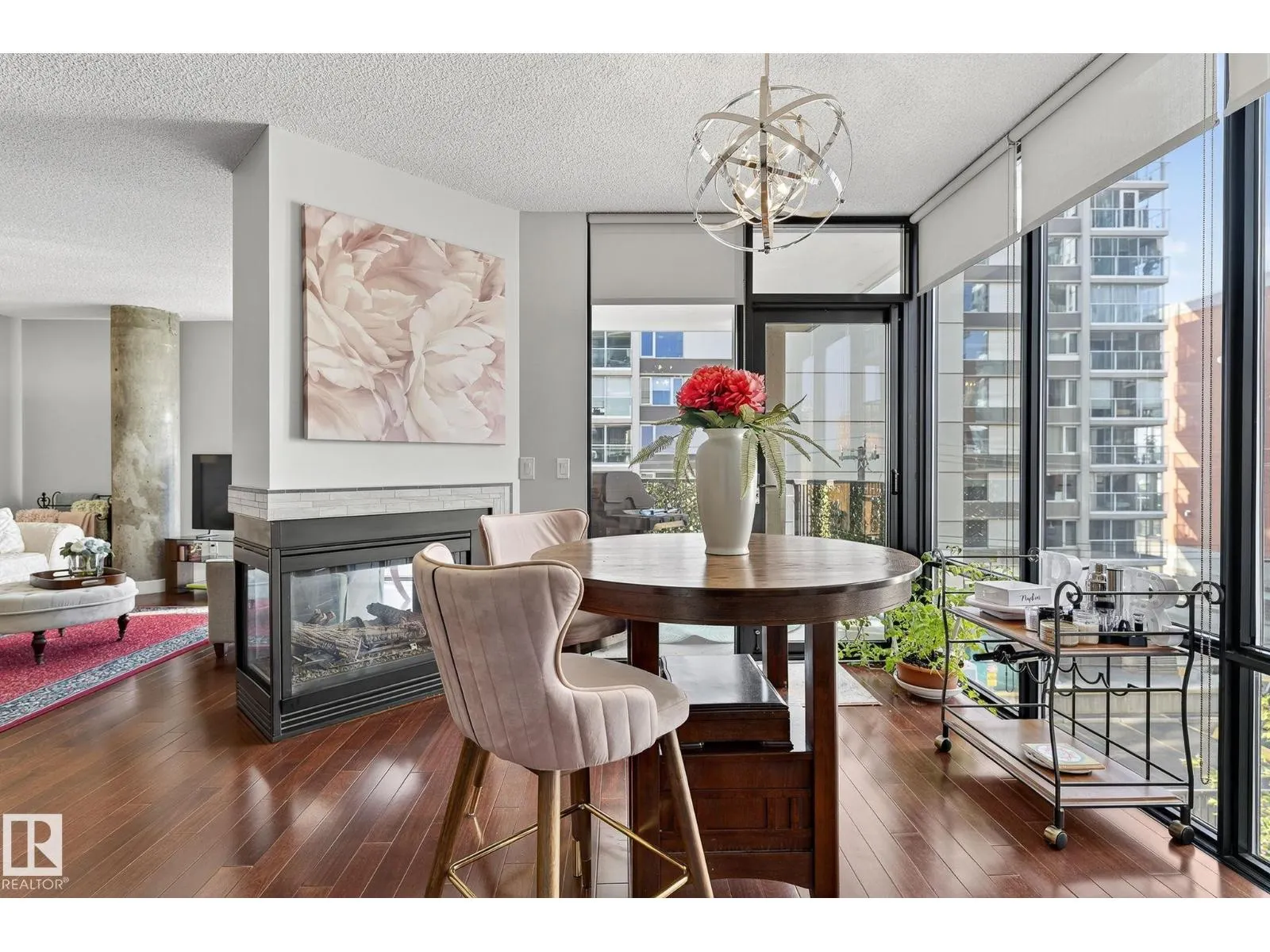 #401 10028 119 ST NW