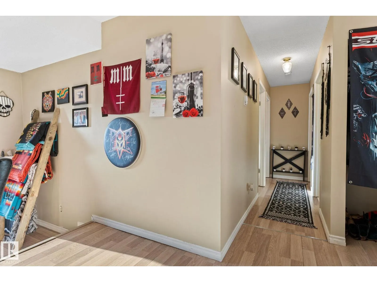 #202 2904 139 AV NW