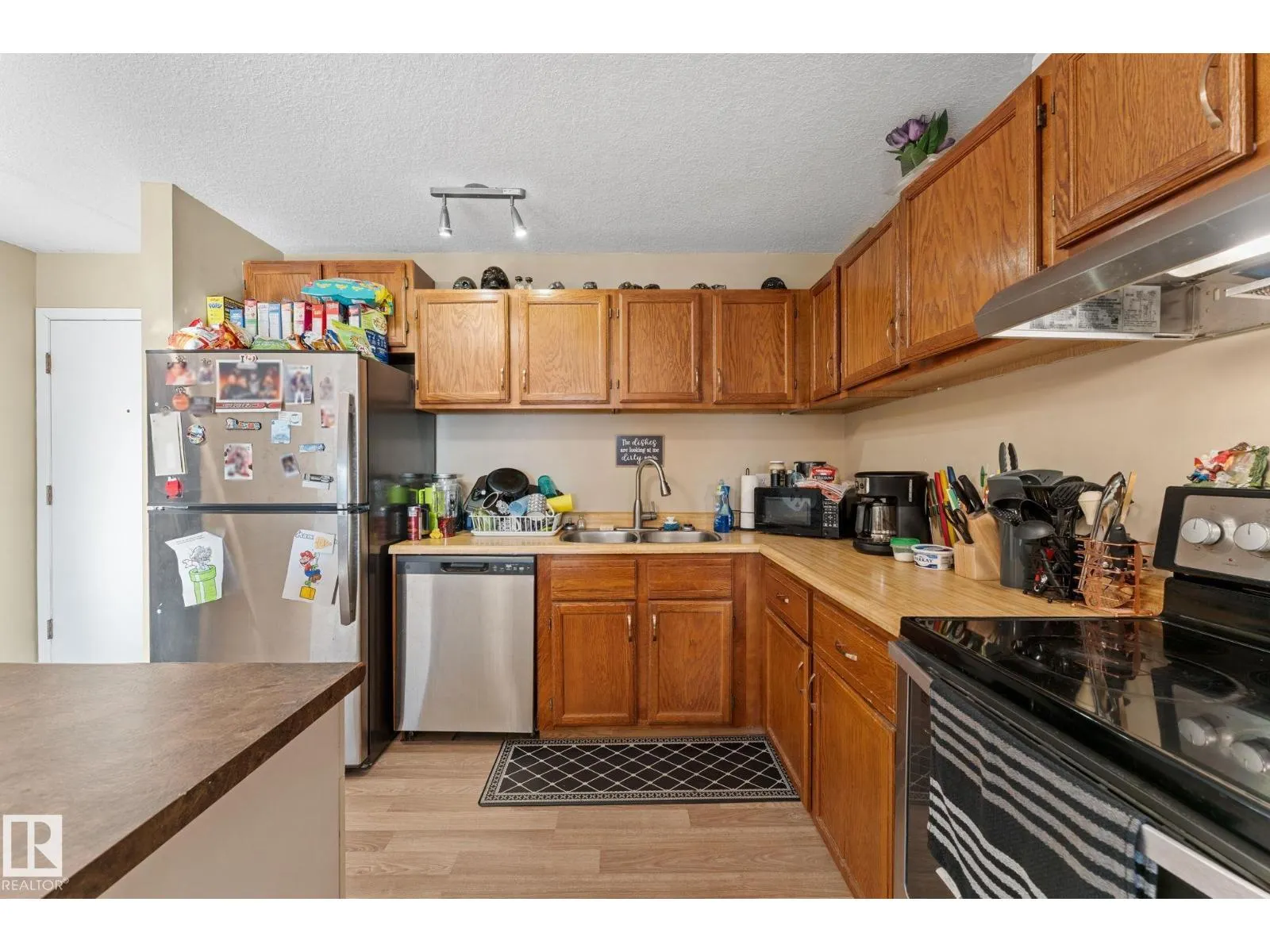 #202 2904 139 AV NW