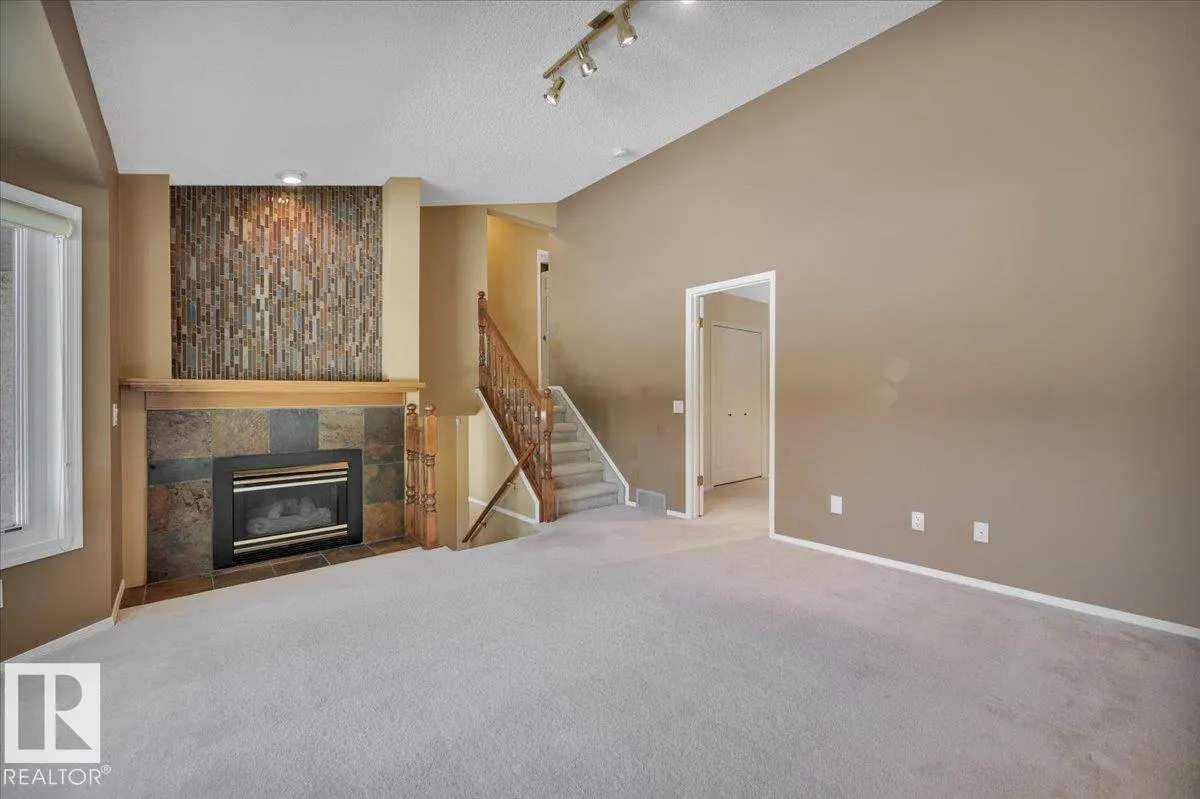 #3 90 LIBERTON DR