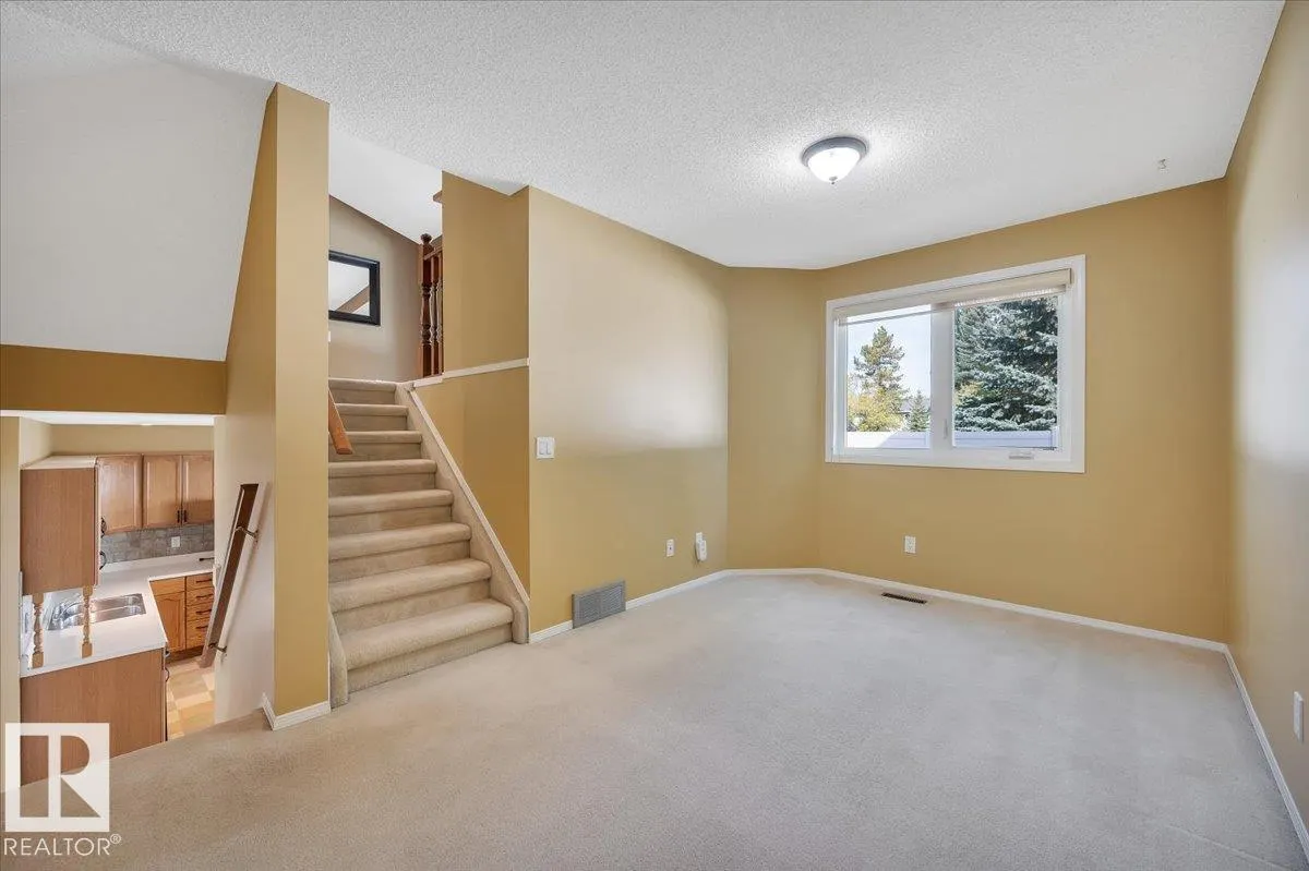 #3 90 LIBERTON DR