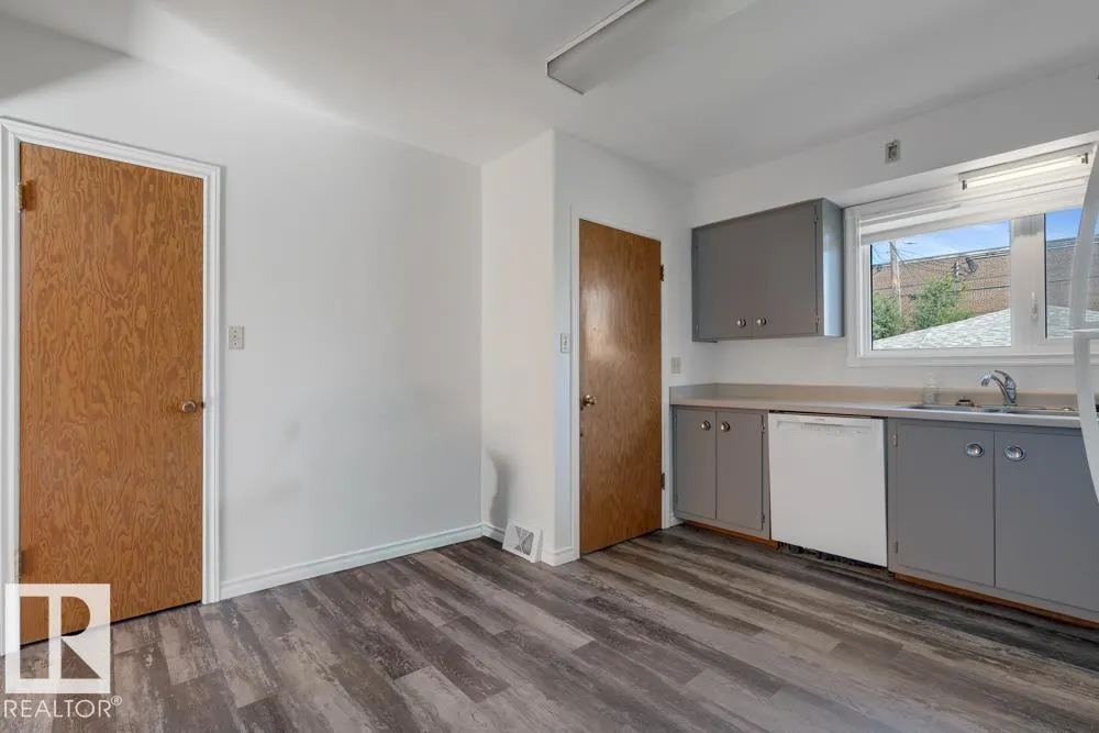 10408 116 AV NW