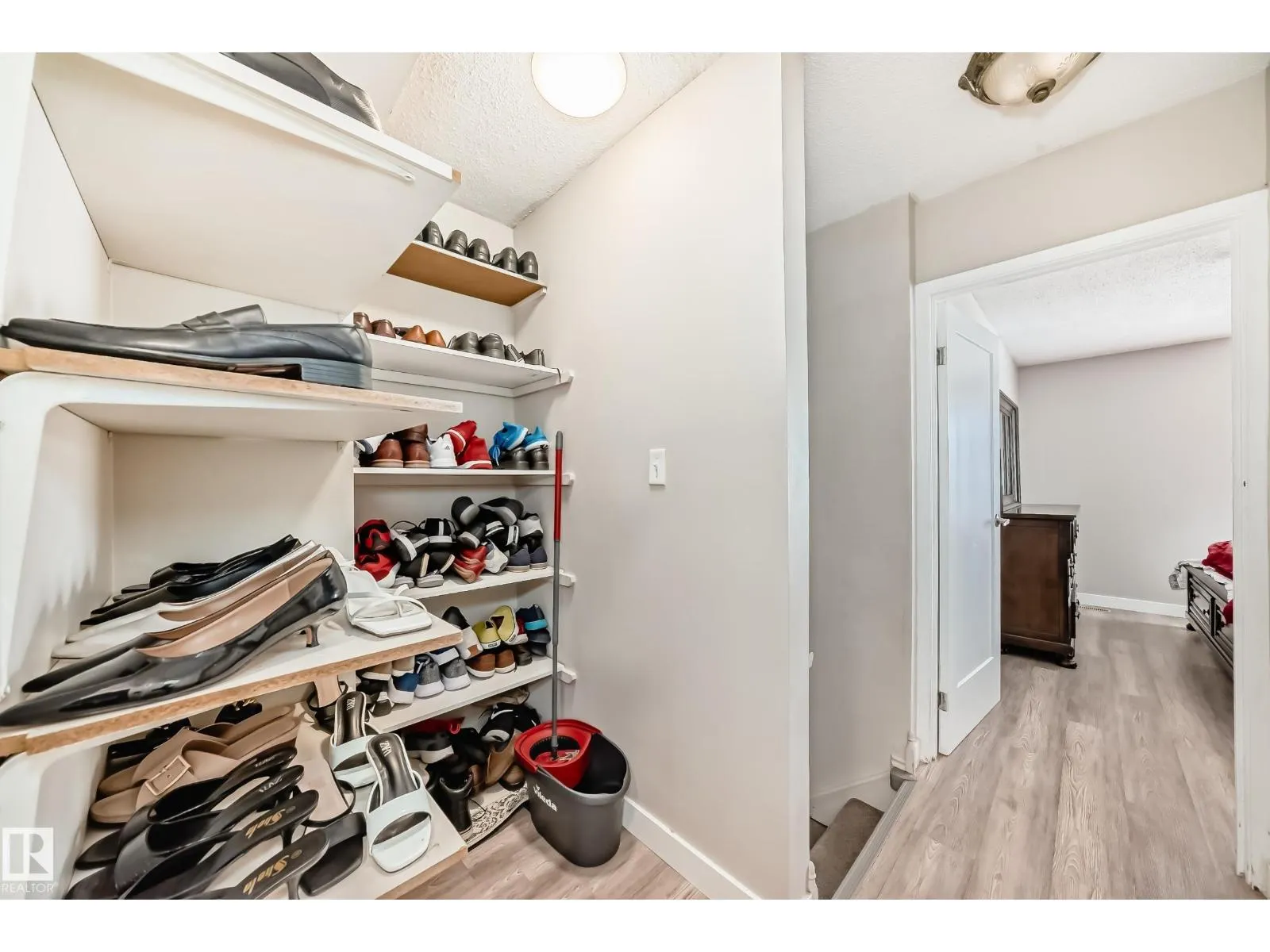5535 144A AV NW