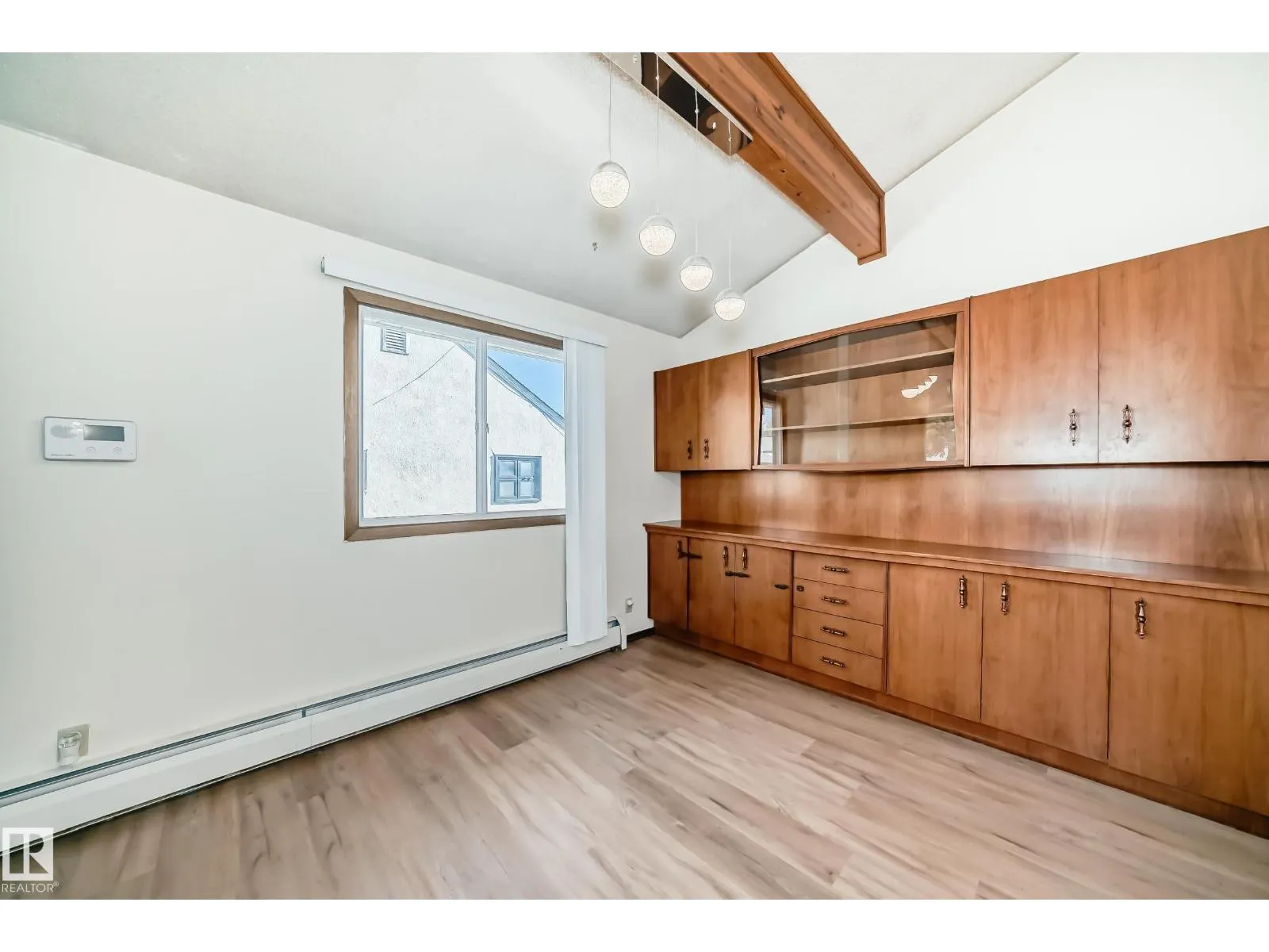 11211 79 ST NW
