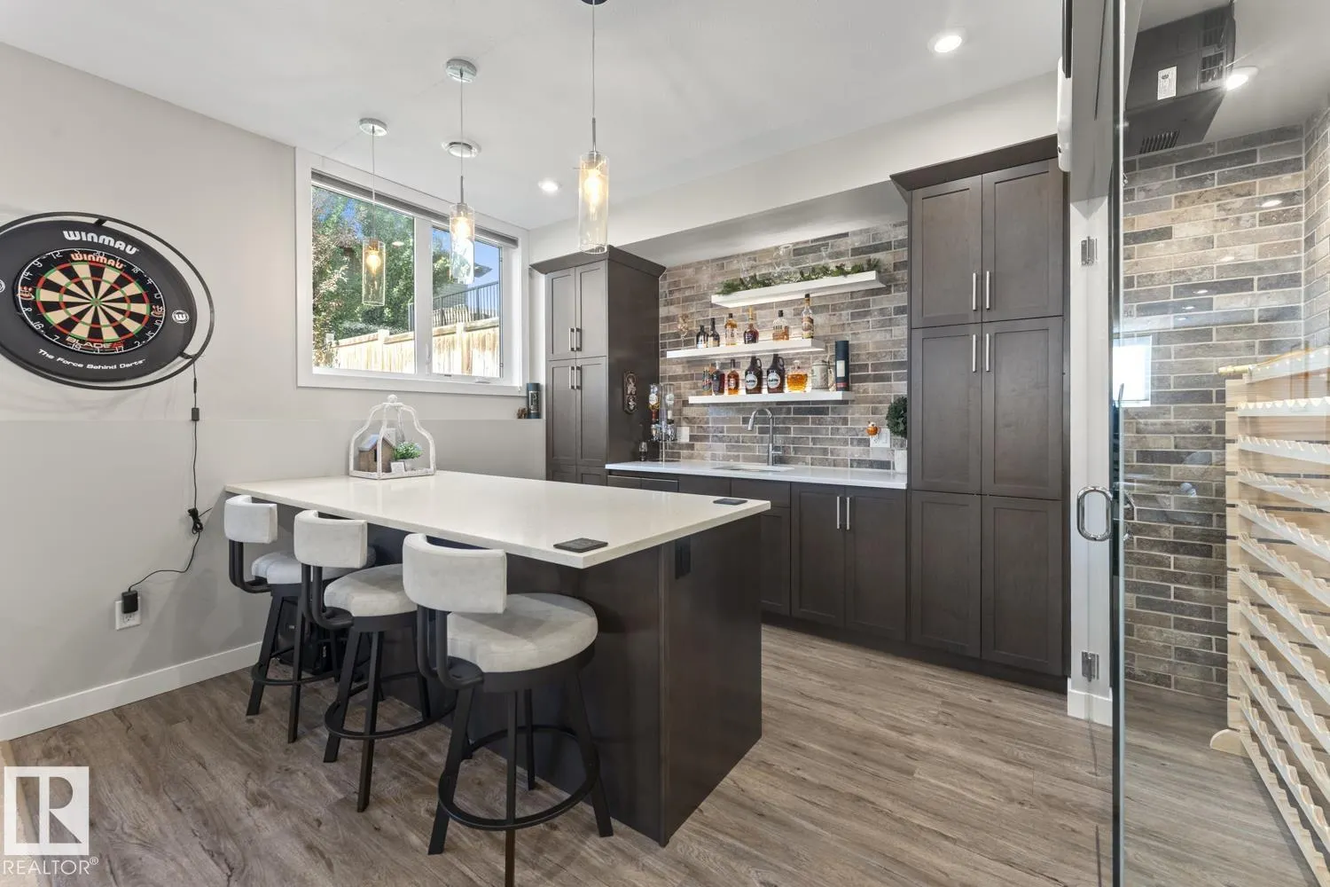 2518 Lockhart WY