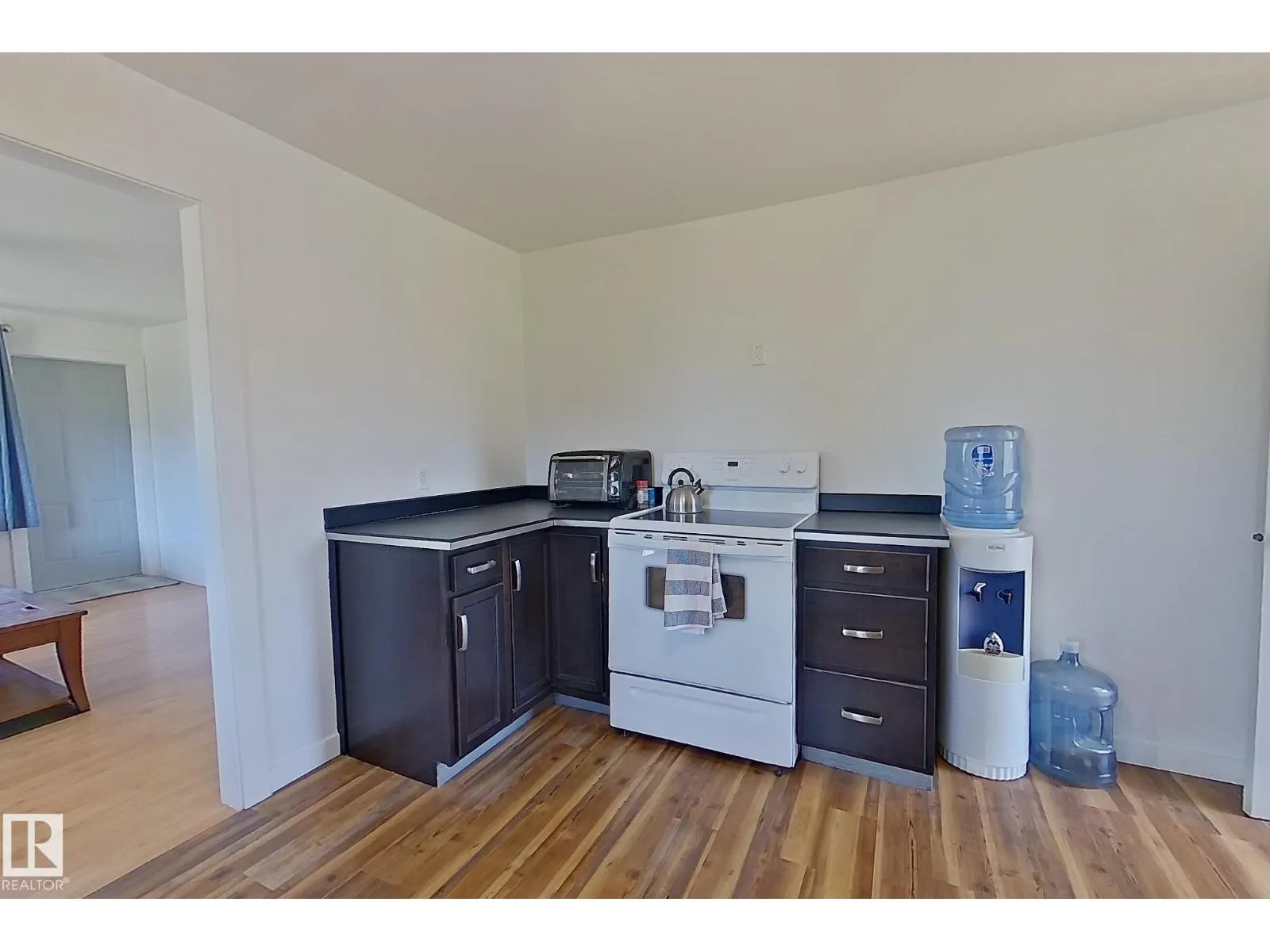301 2nd Street