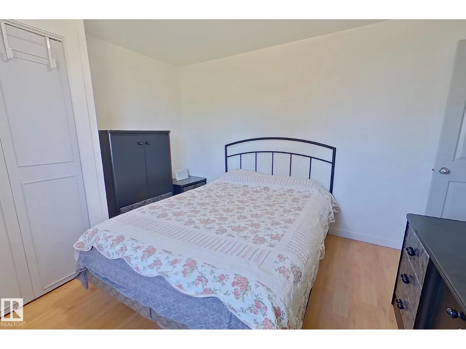 301 2nd Street