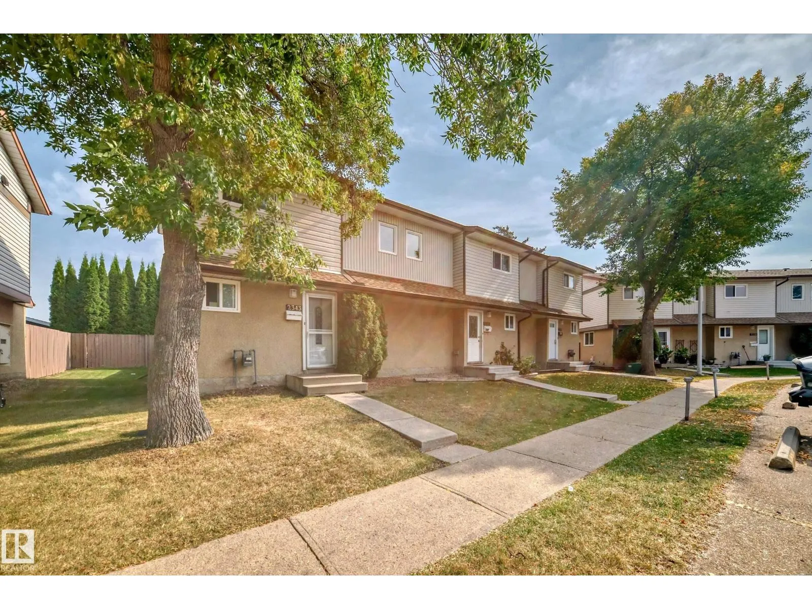 2343 139 AV NW