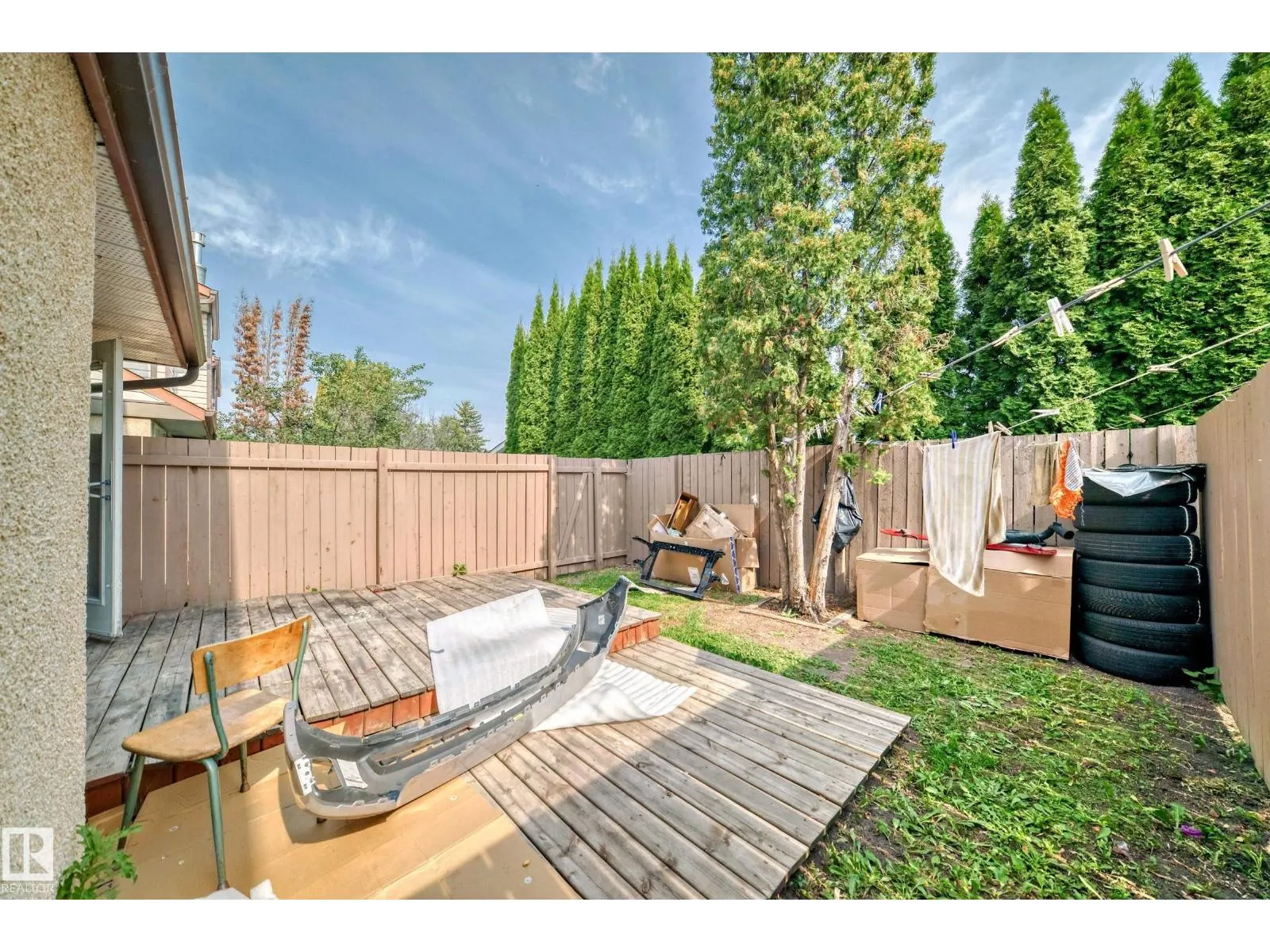 2343 139 AV NW